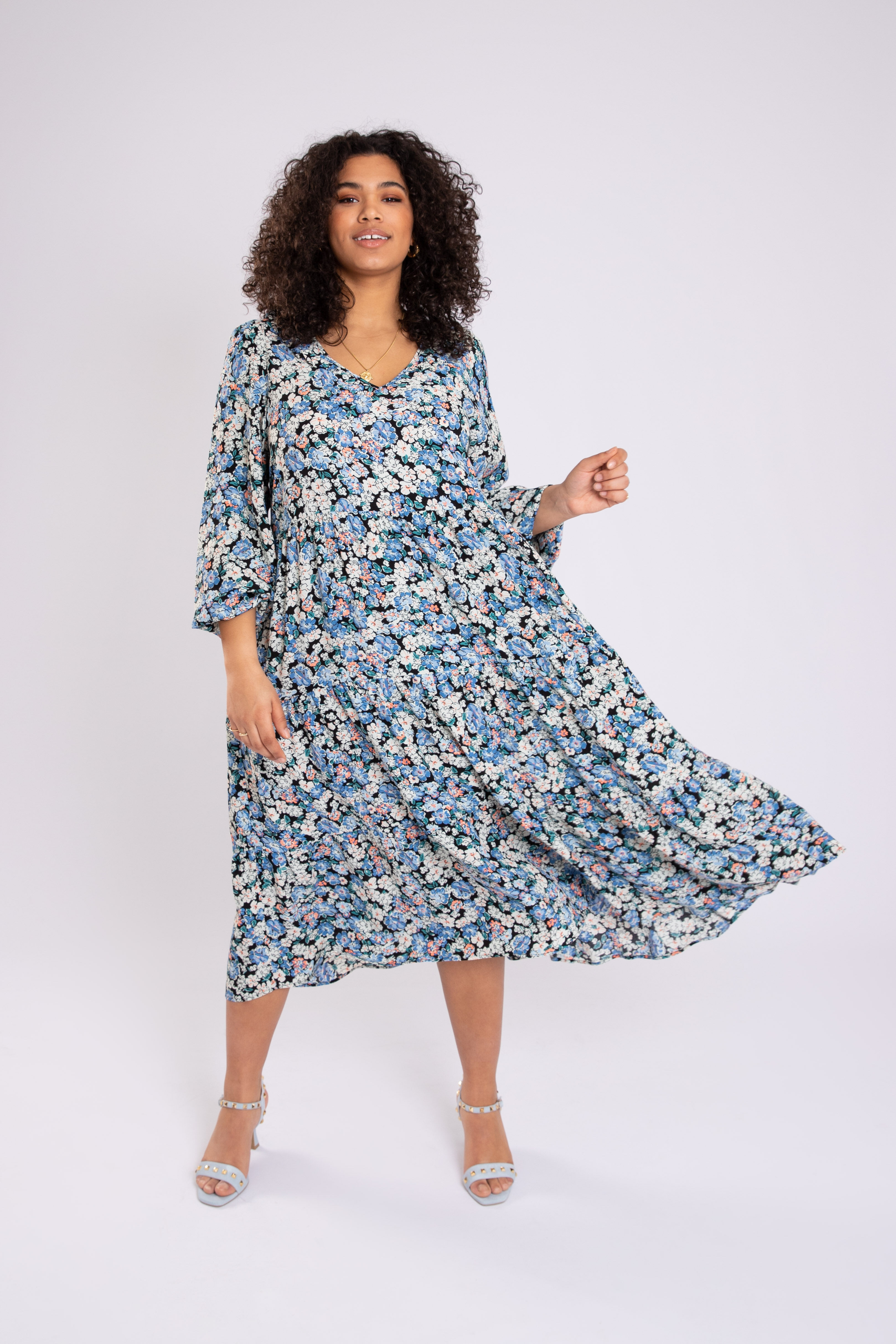 Lange wijde jurk met print image number 5