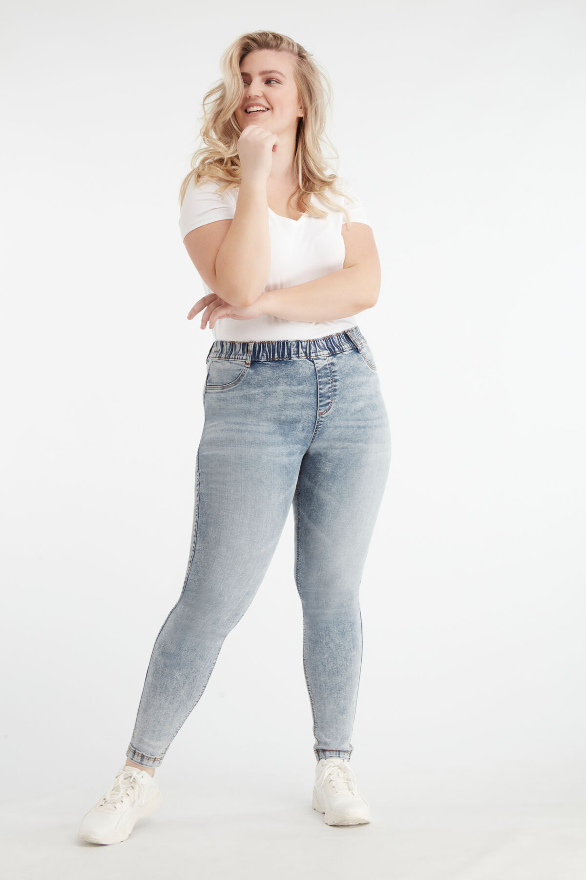 Slim fit tregging POPPY image number 7