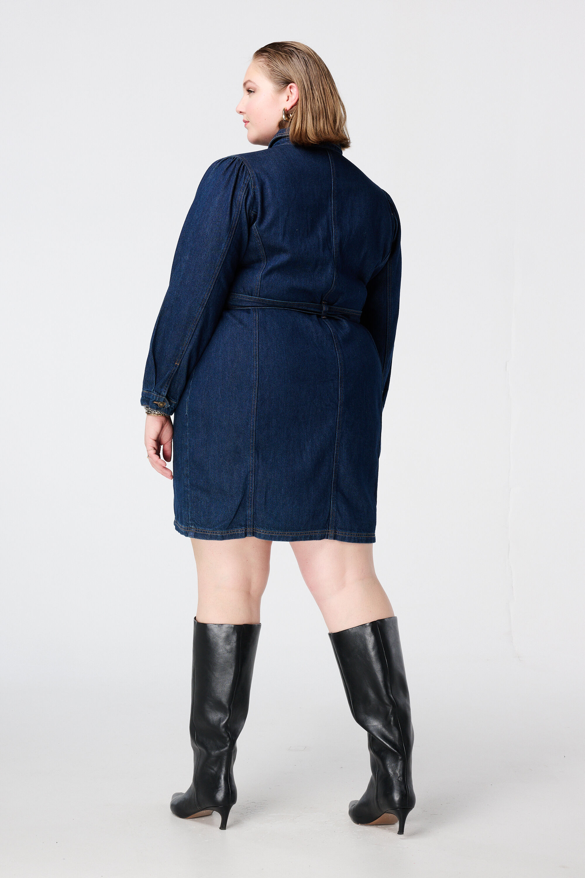 Denim jurk met strikceintuur image number 3