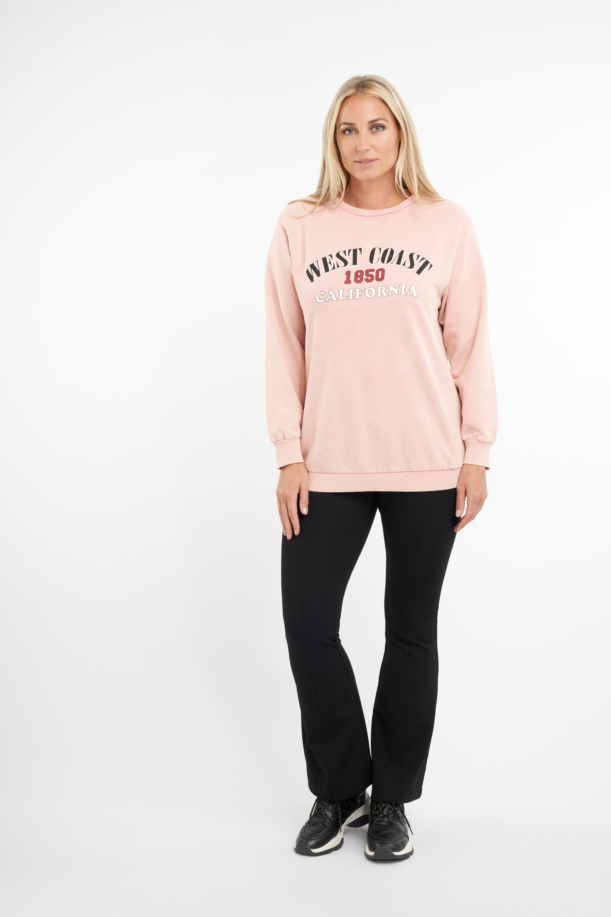 Sweater image number 5