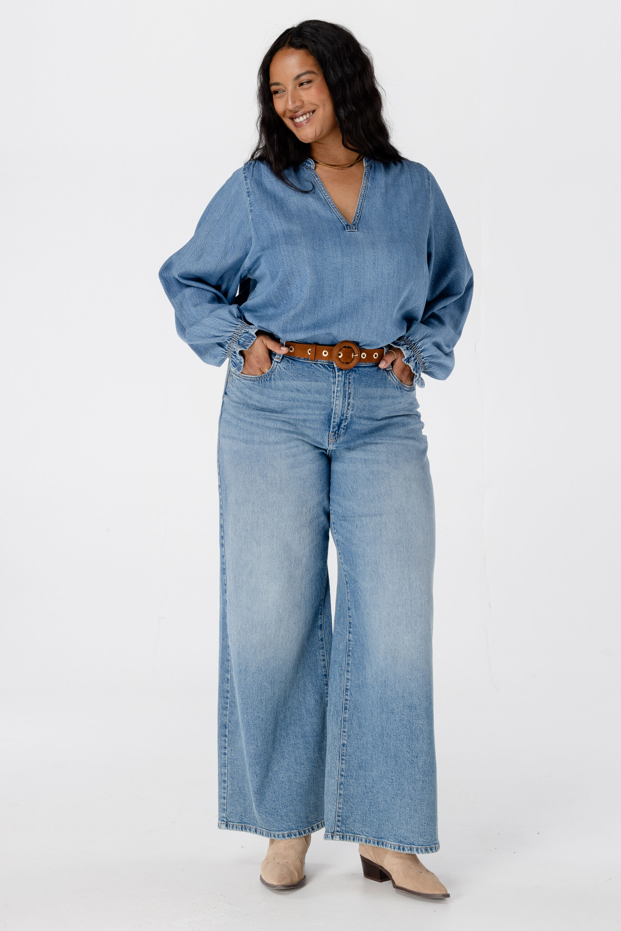 Blouse in denim look image number 5