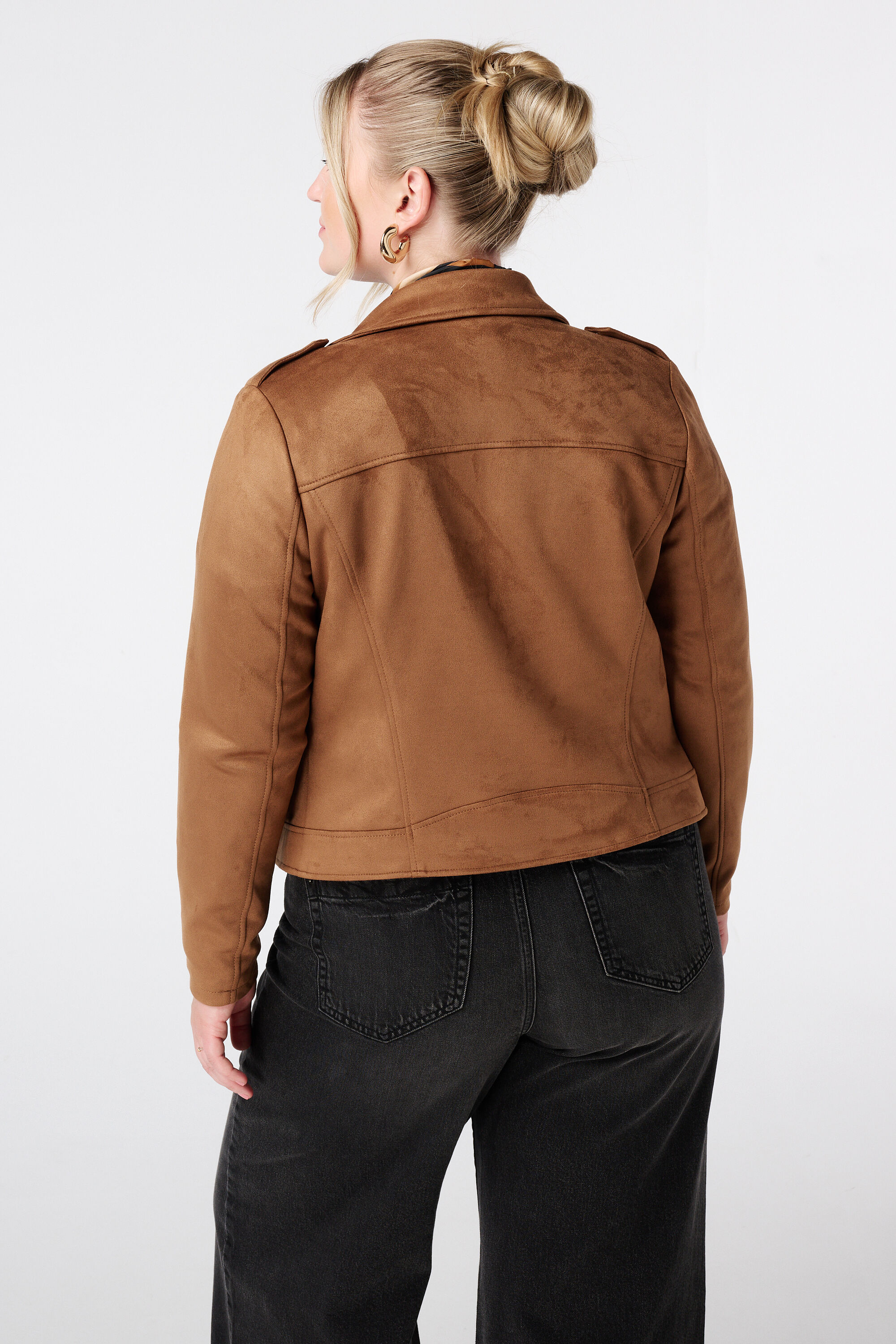 Bikerjasje van imitatiesu&egrave;de image number 3