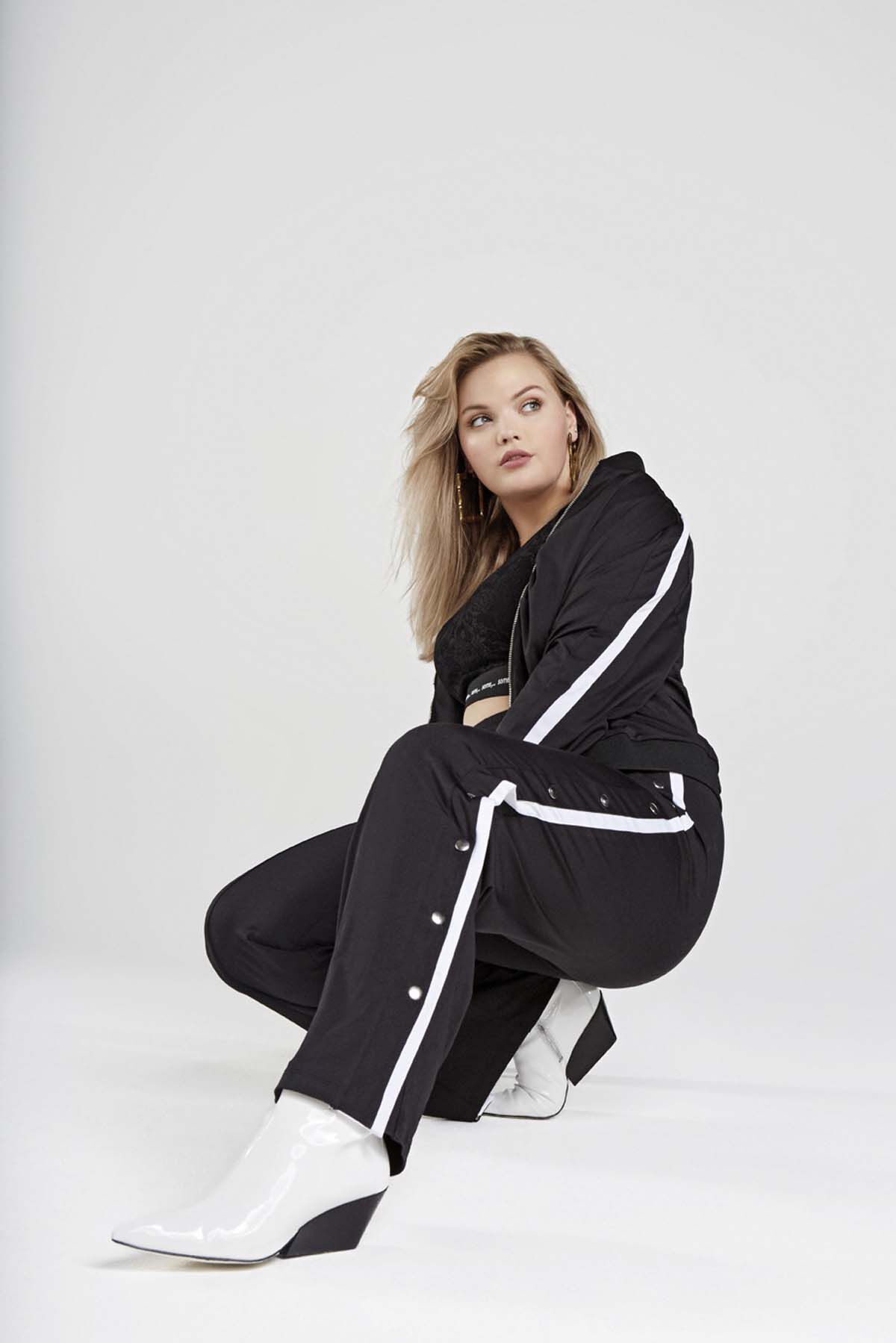 Sporty broek met drukknopen image number 3