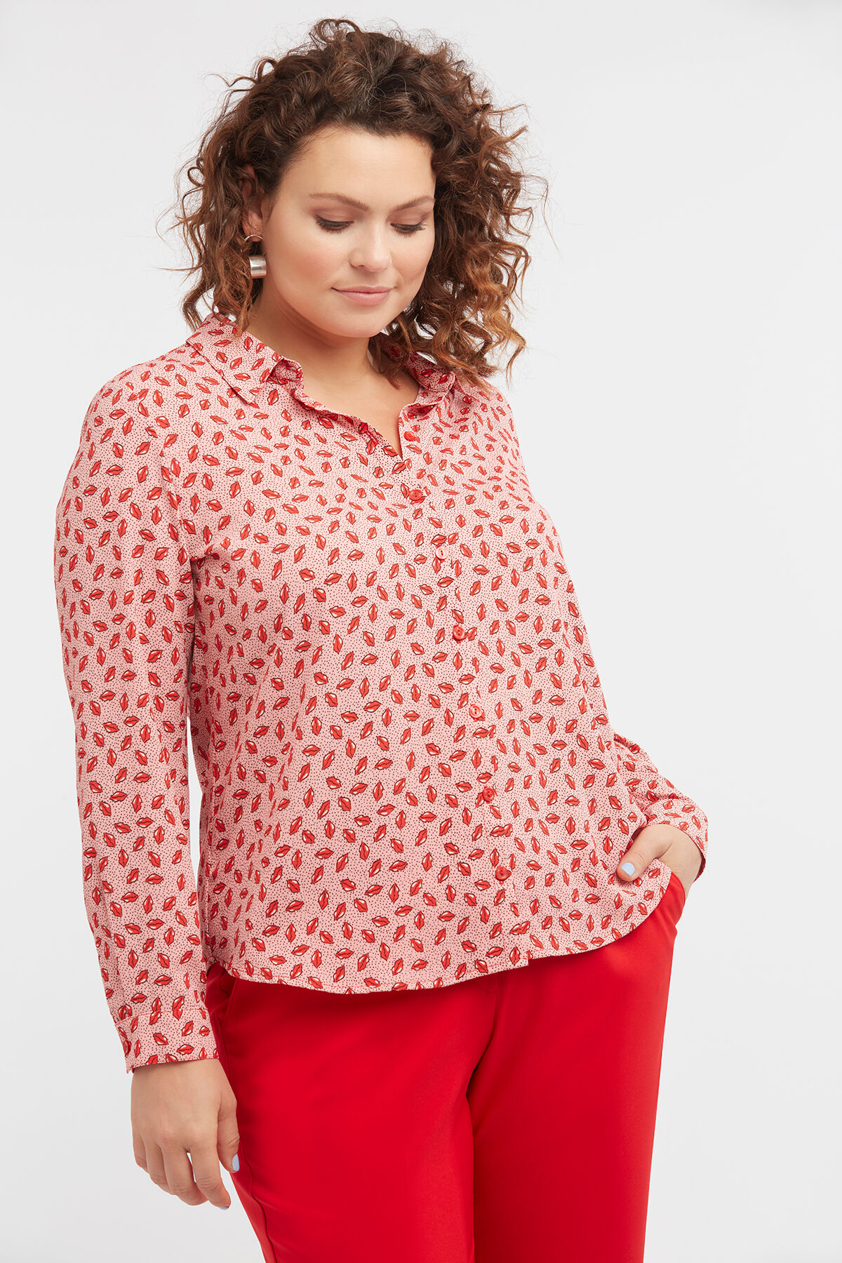Blouse met lippenprint image number 3