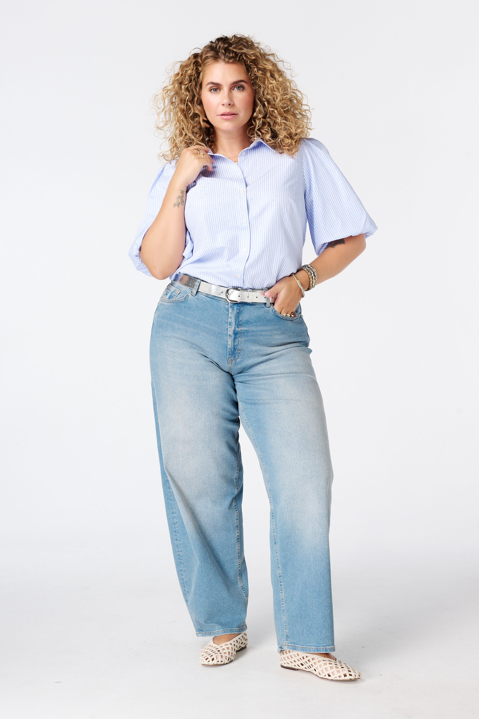 Gestreepte blouse met steentjes image number 5