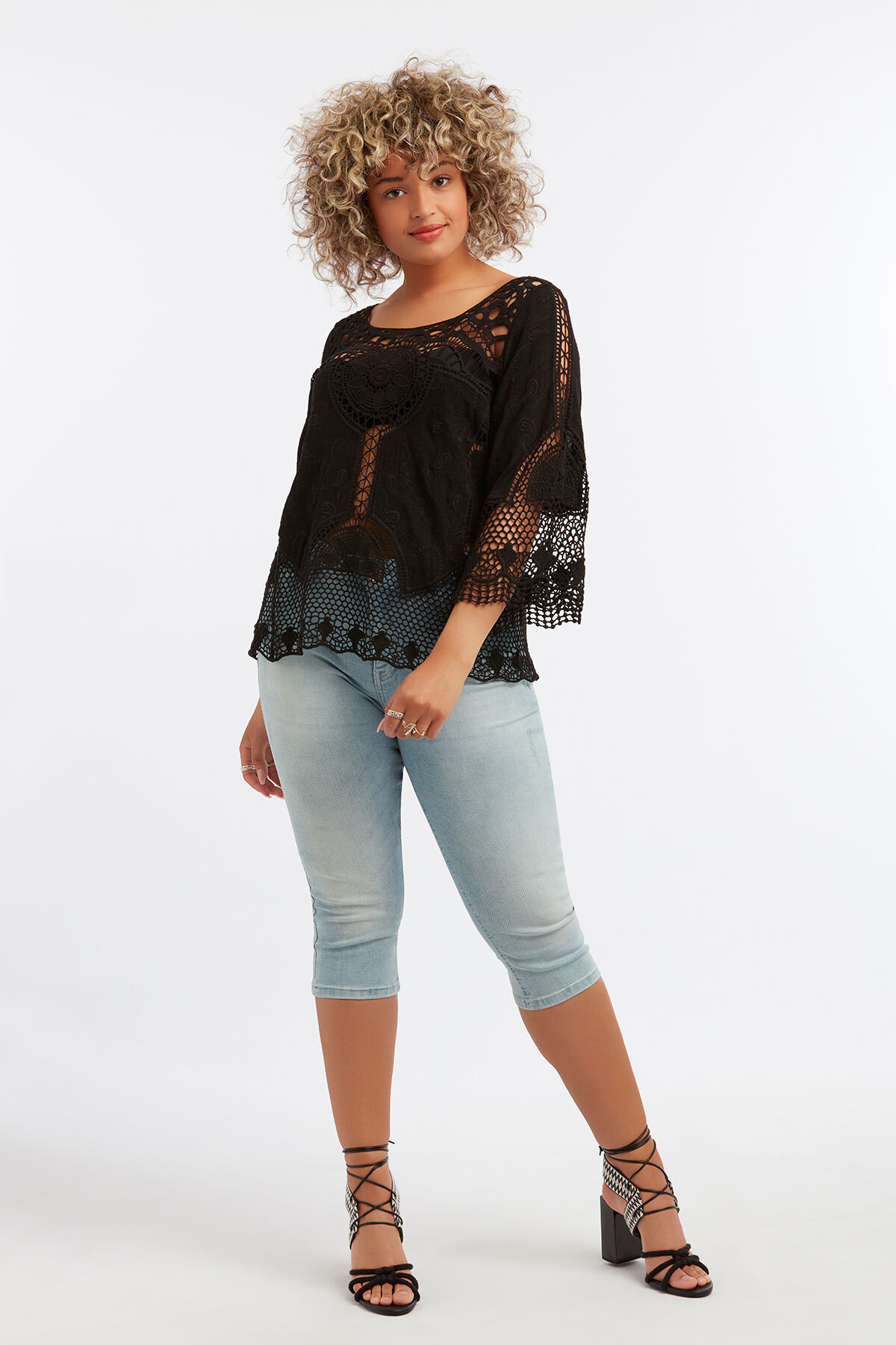 Crochet top image number 4