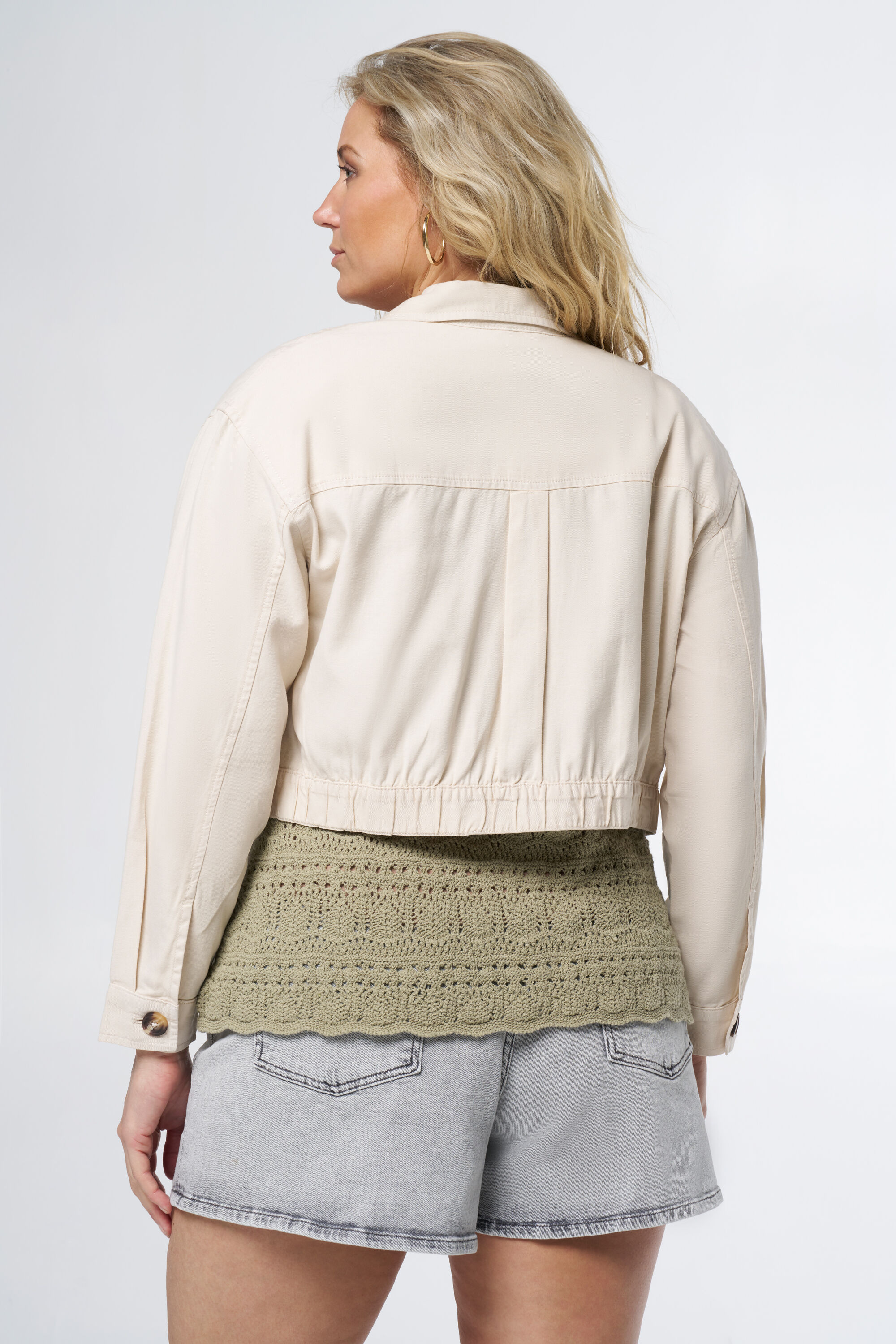 Ruimvallend cargo jasje image number 3