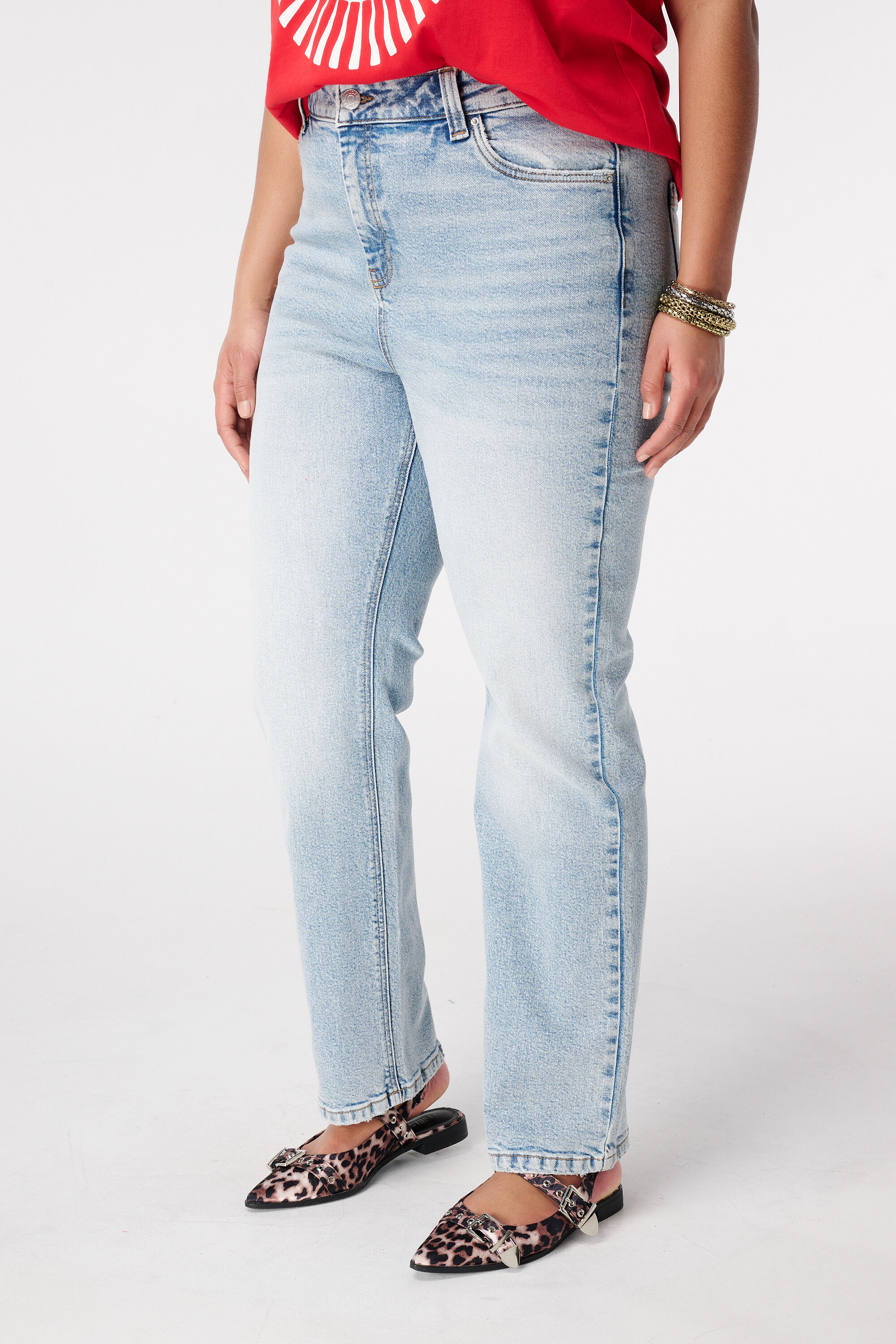 Straight leg jeans met mid waist image number 5