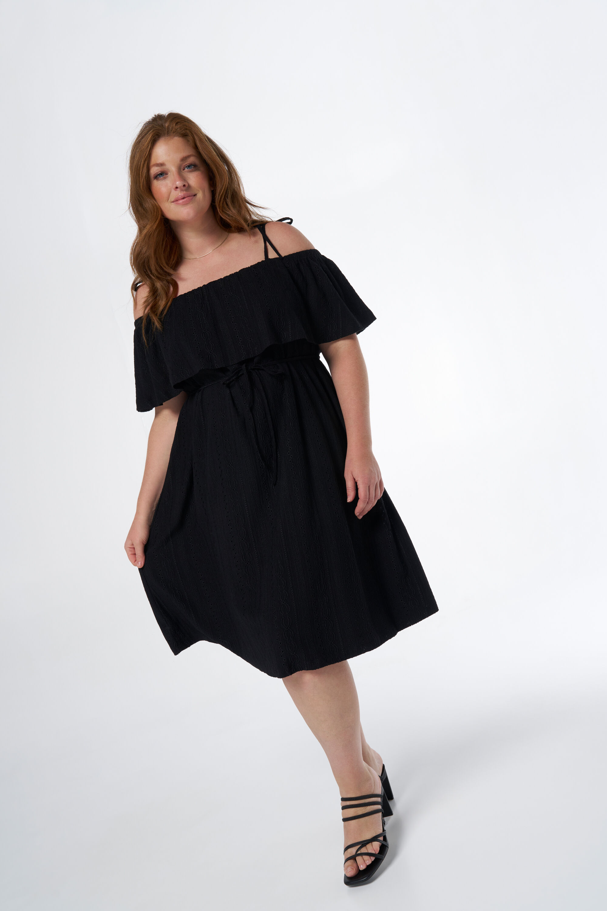 Off-shoulder jurk met strikdetail image number 5