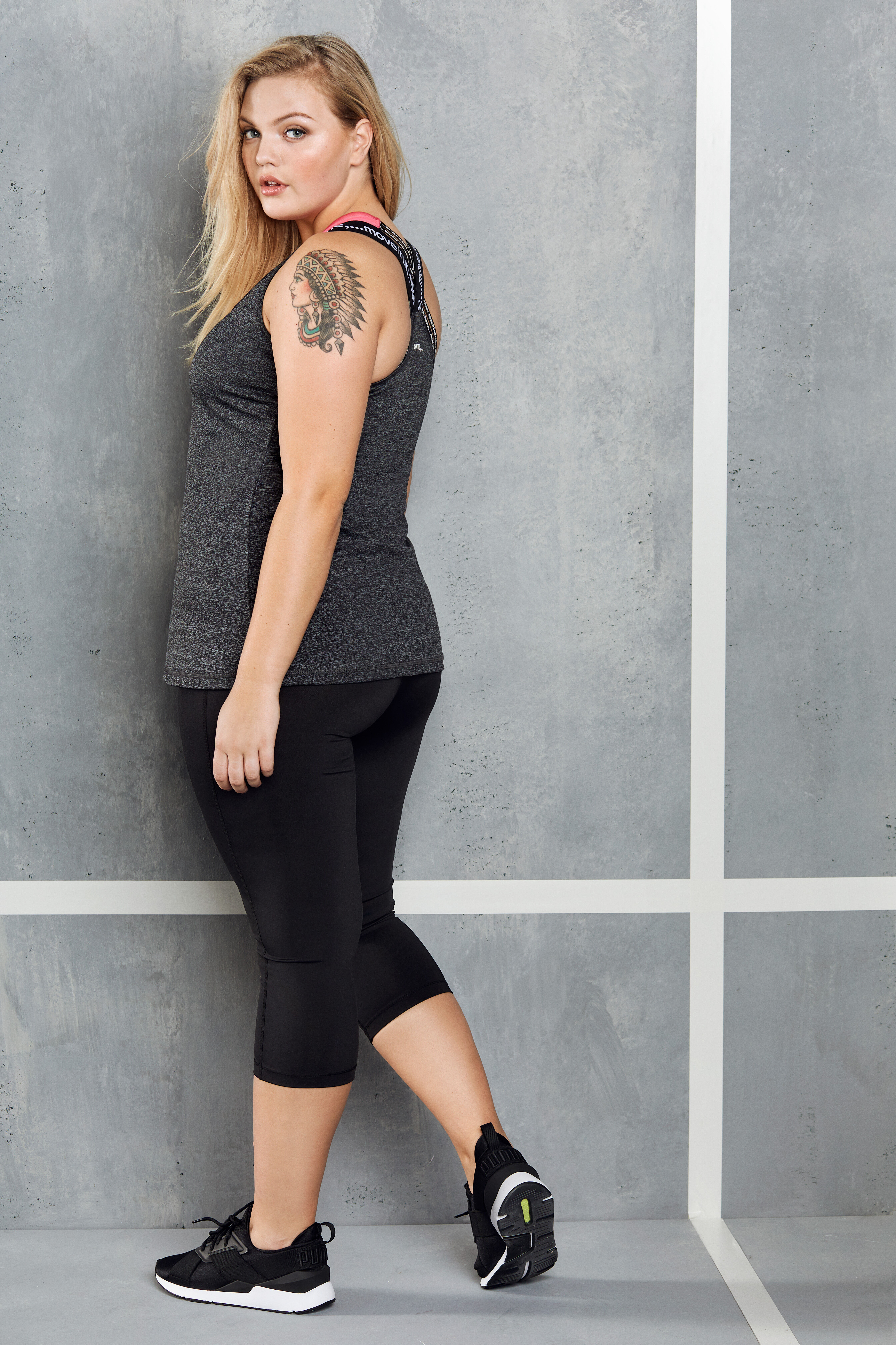 Capri sport legging  image number 3