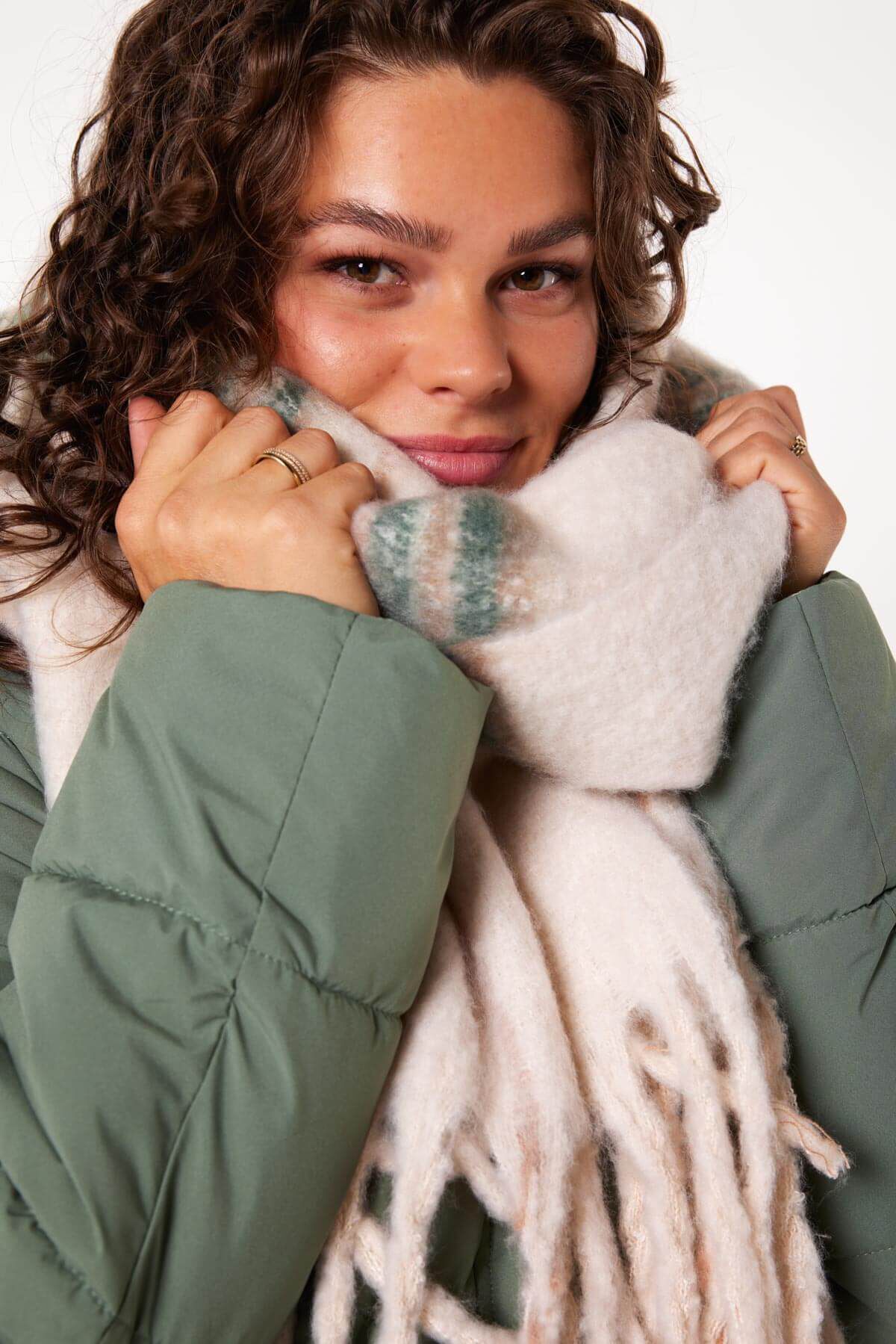 Sjaal met ruitpatroon image number 2