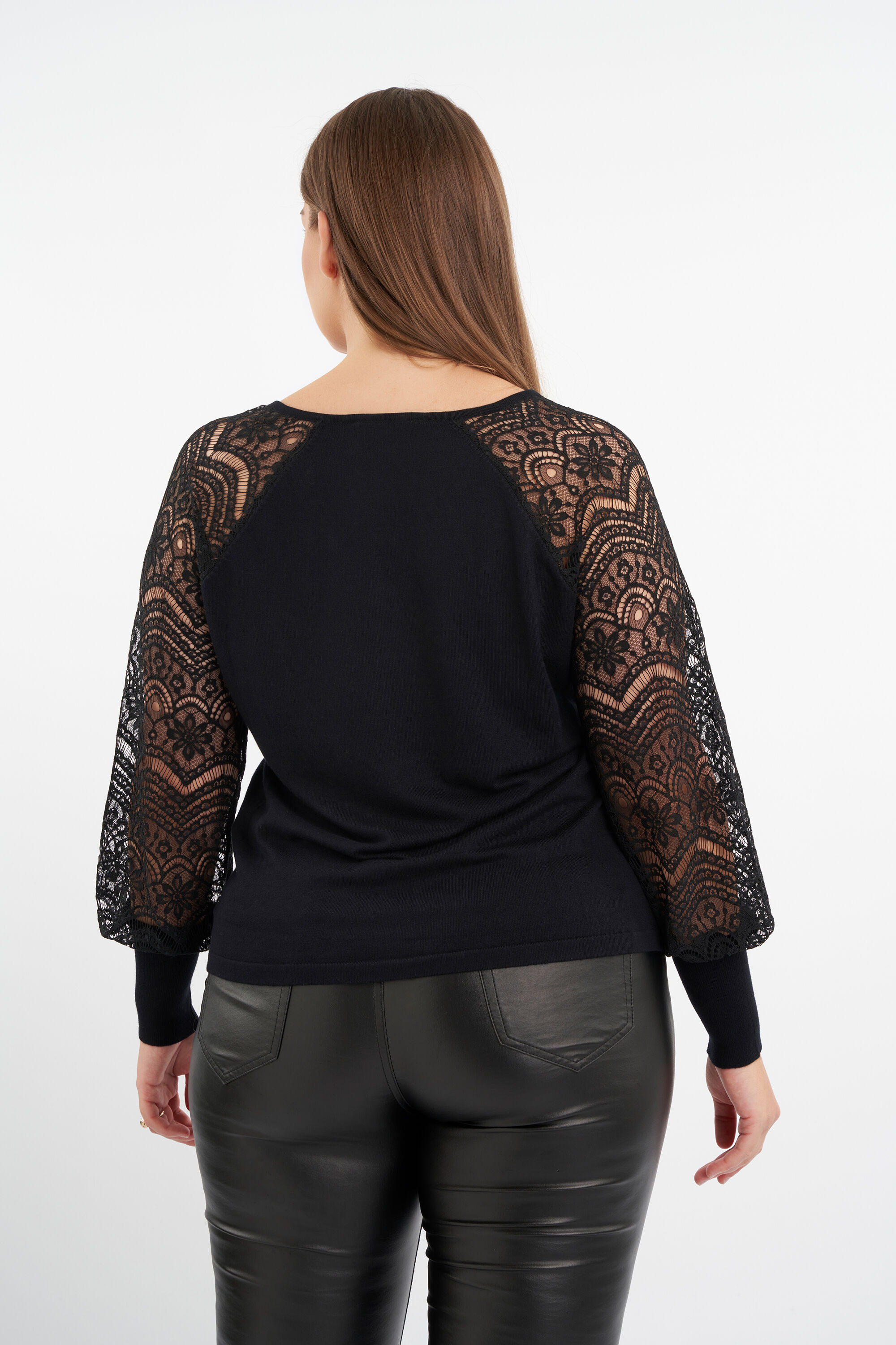 Trui met kanten mouwen image number 3