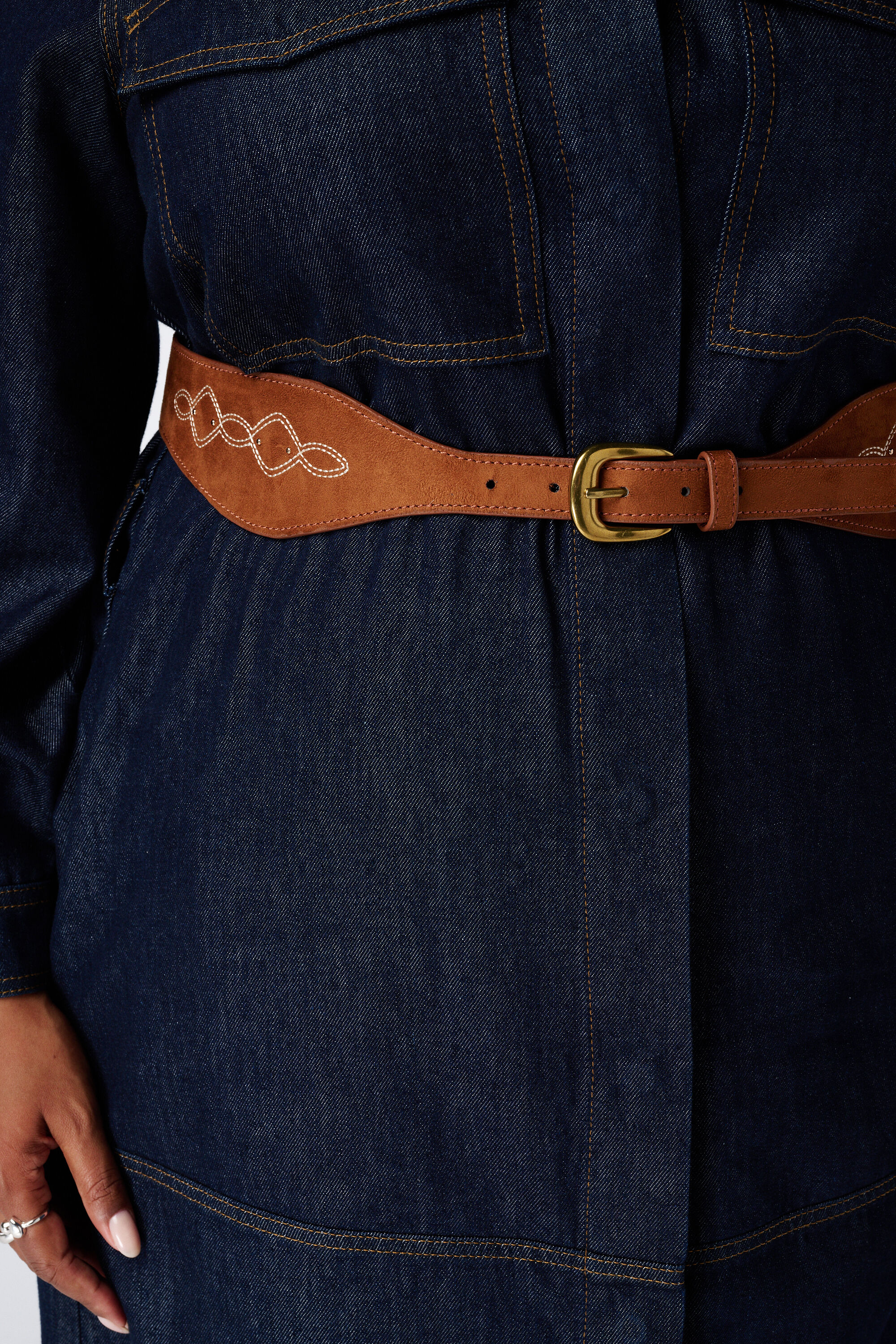 Western riem met gouden gesp image number 2