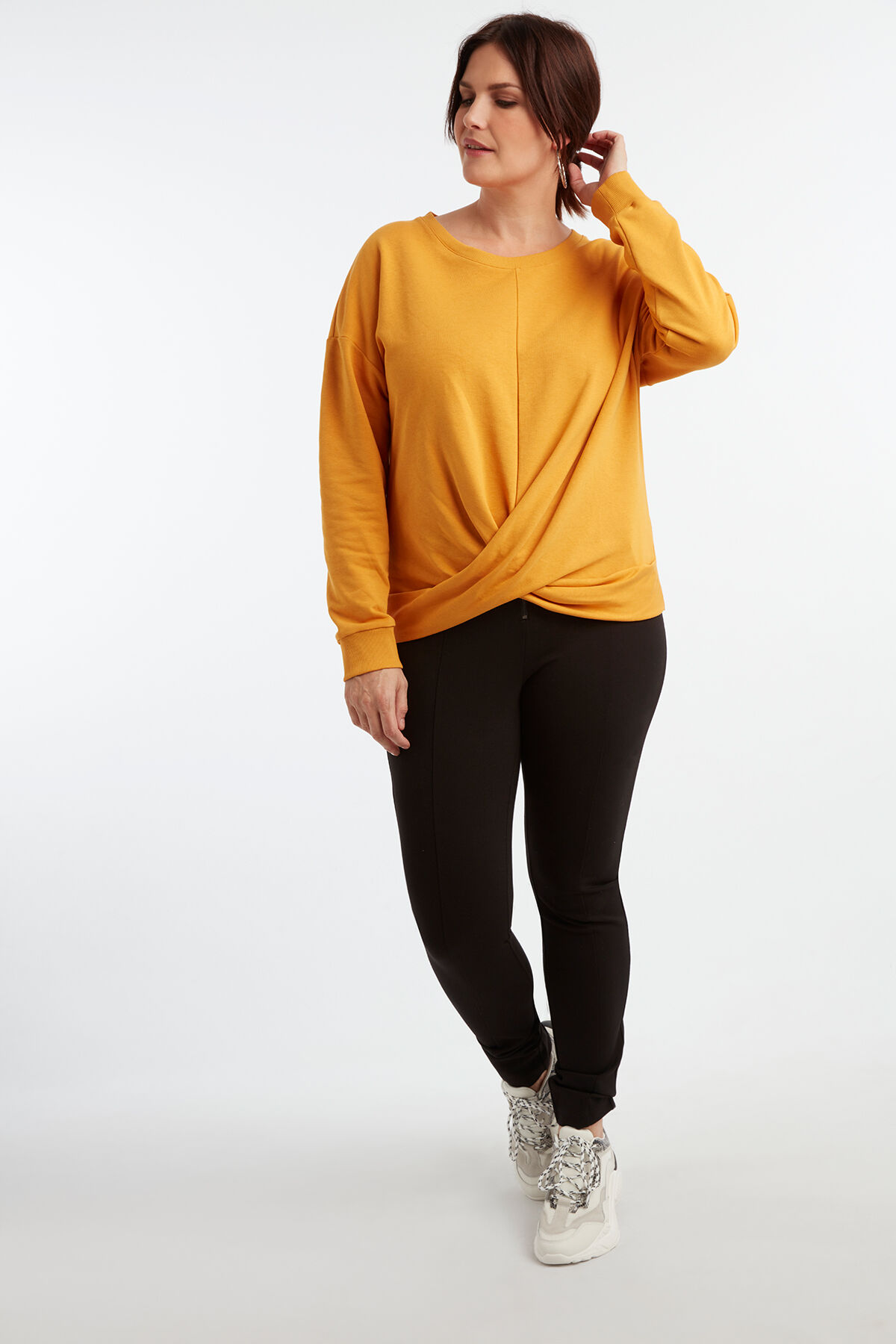 Sweater  image number 3