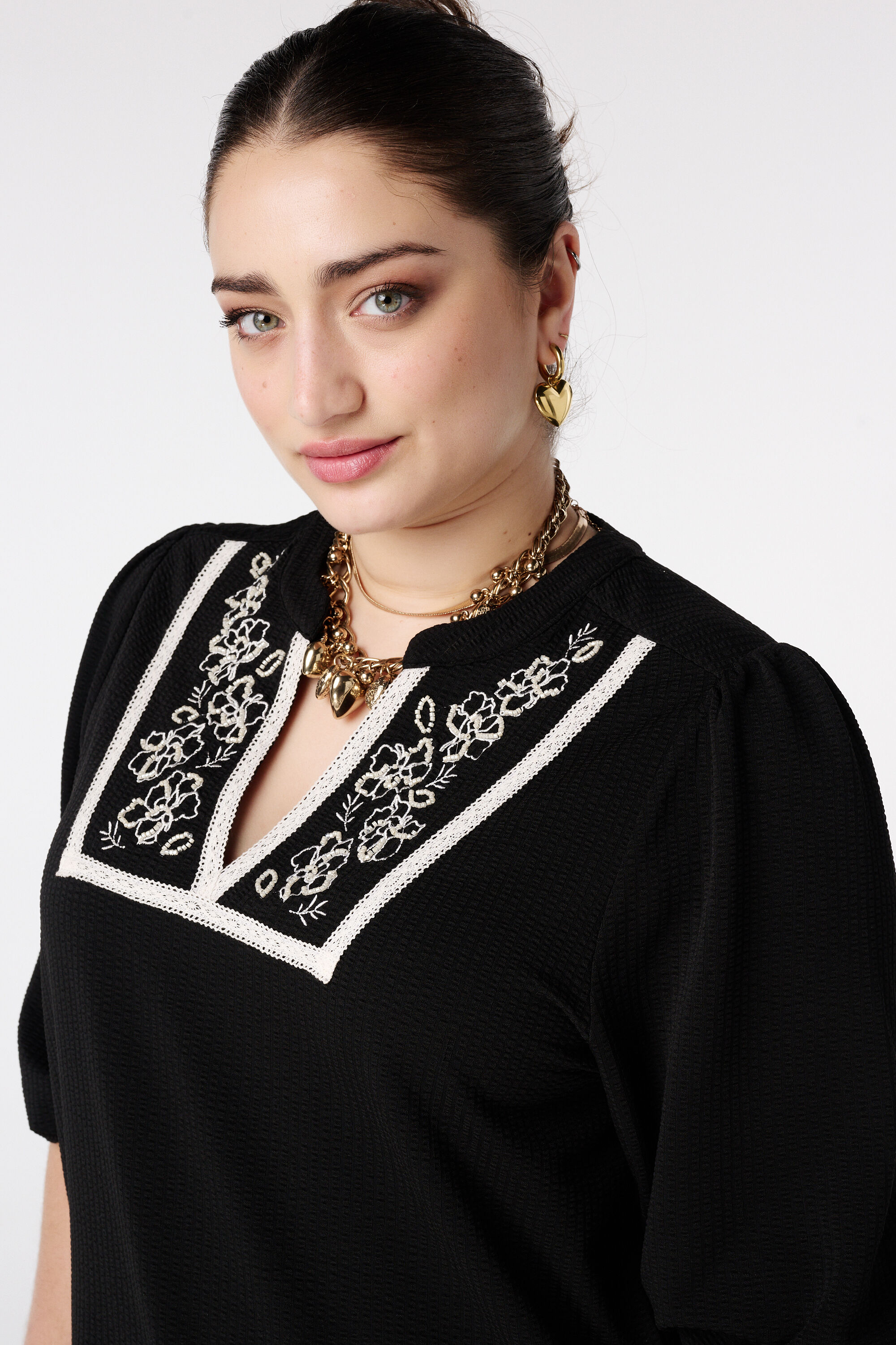 Top met broderie image number 4