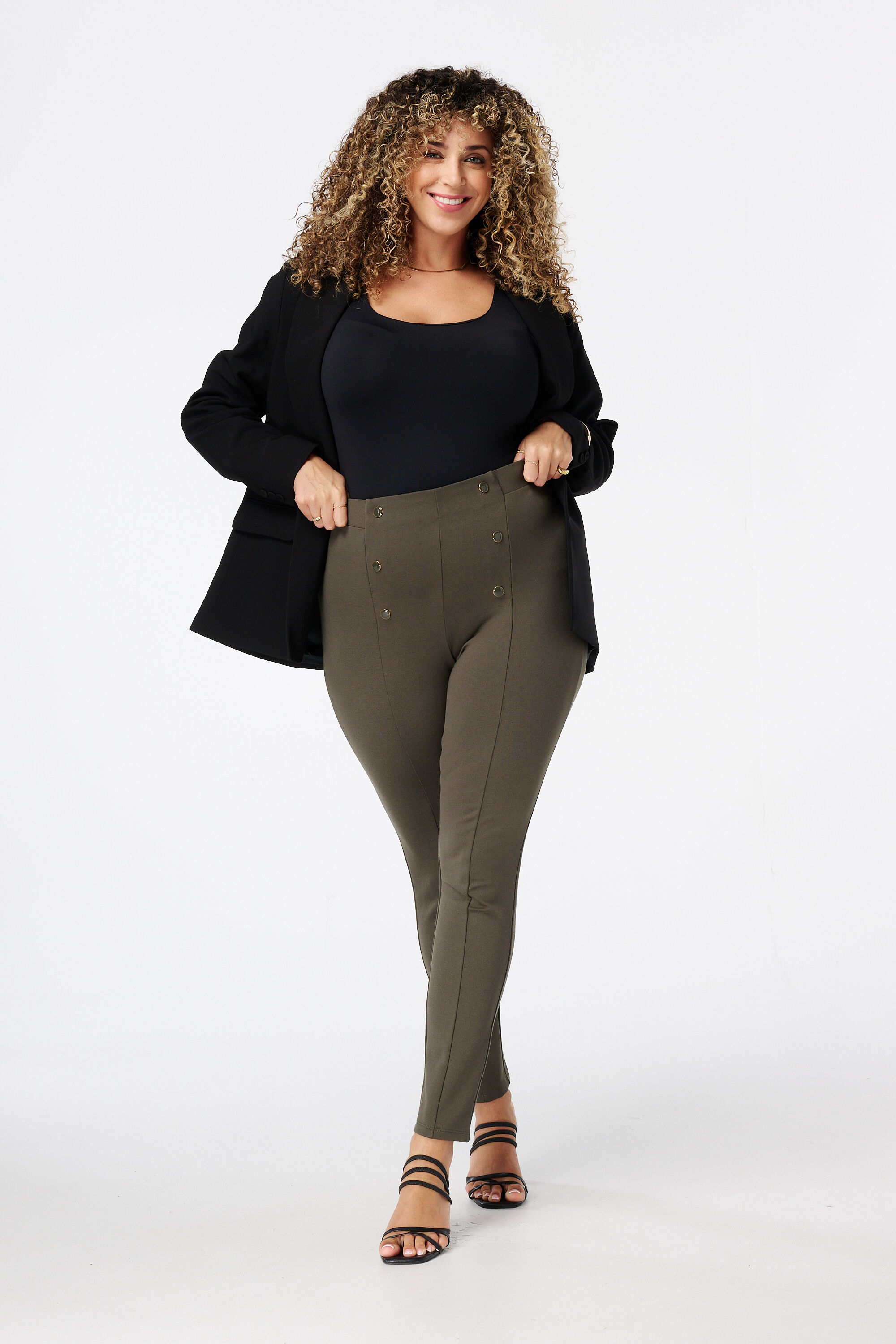 Tregging met sierknopen