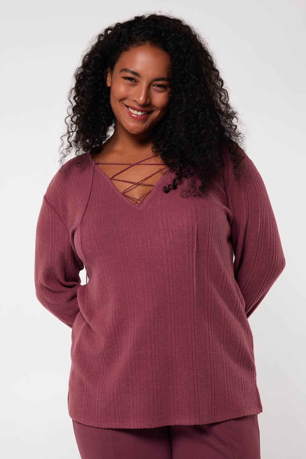 Rechtvallende top met v-hals image number 5