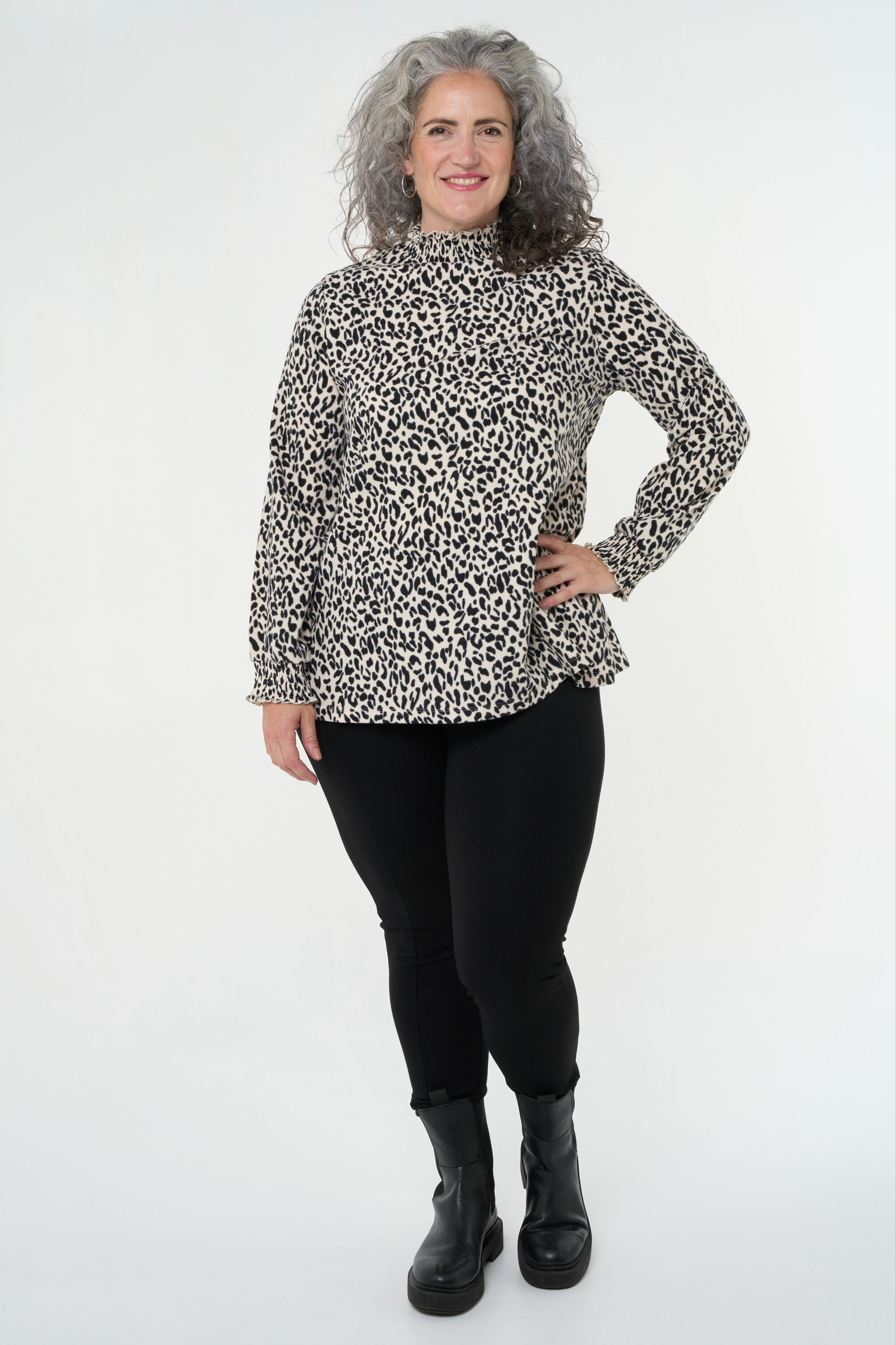 Top met panterprint image number 0