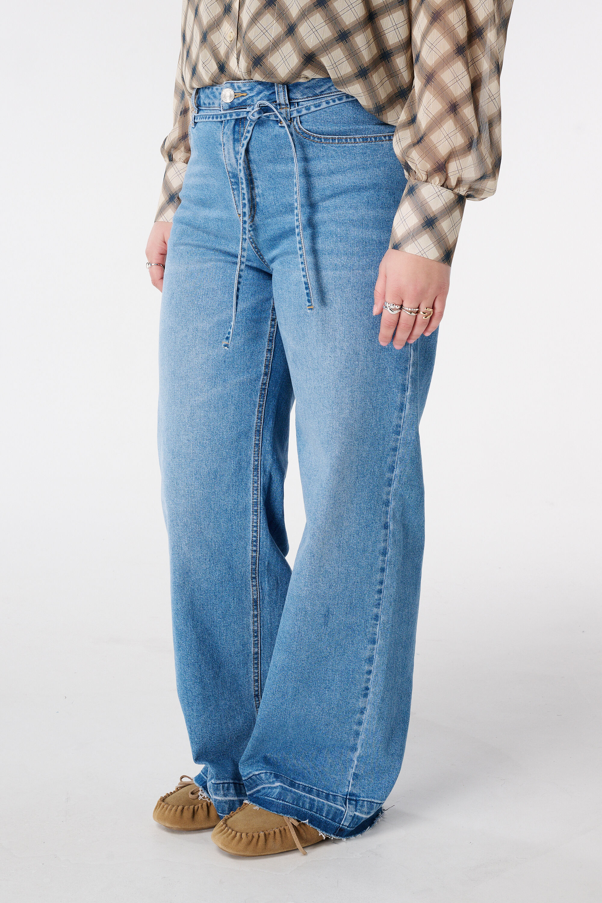 Wide leg jeans met strikkoord image number 5
