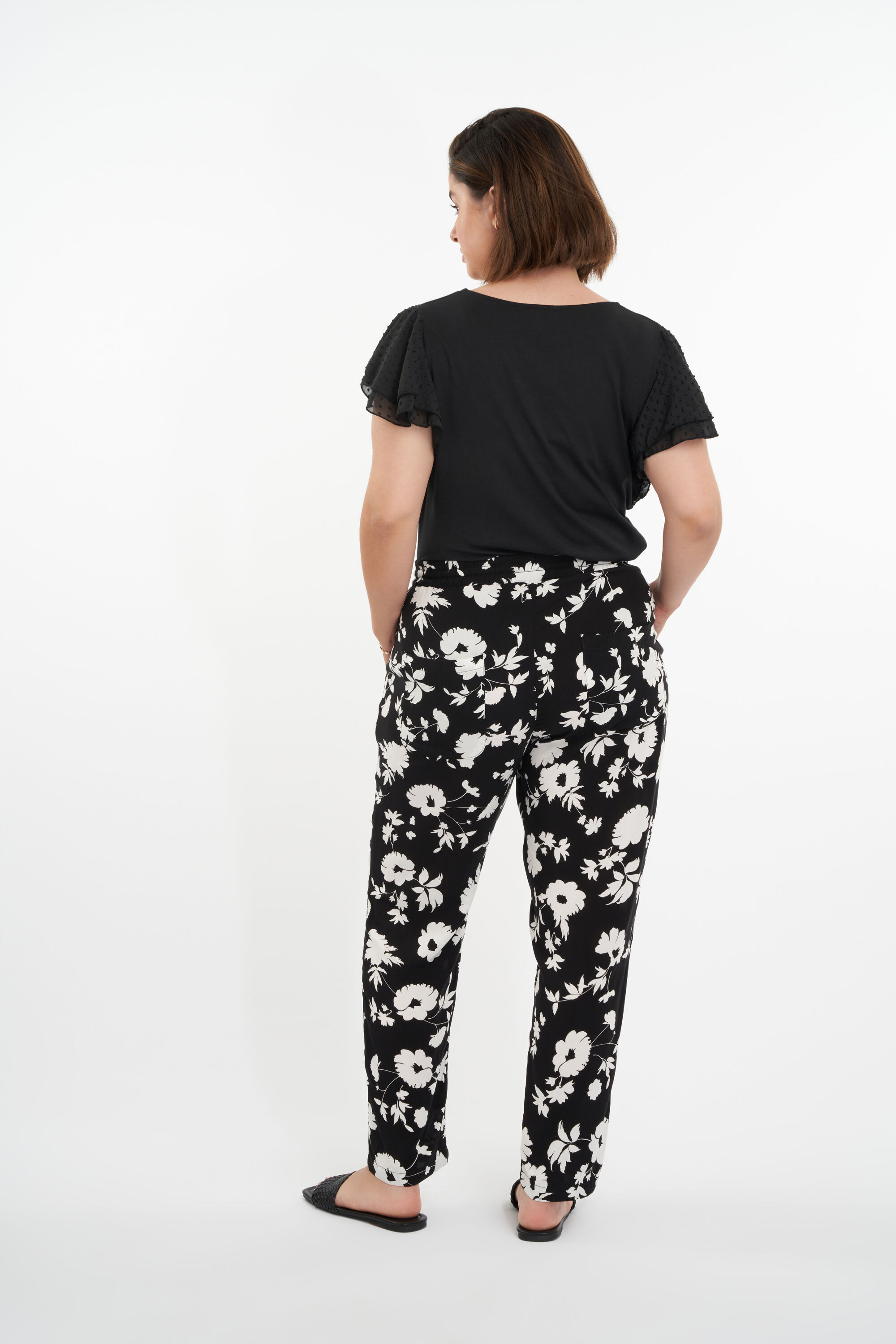 Losvallende broek image number 3