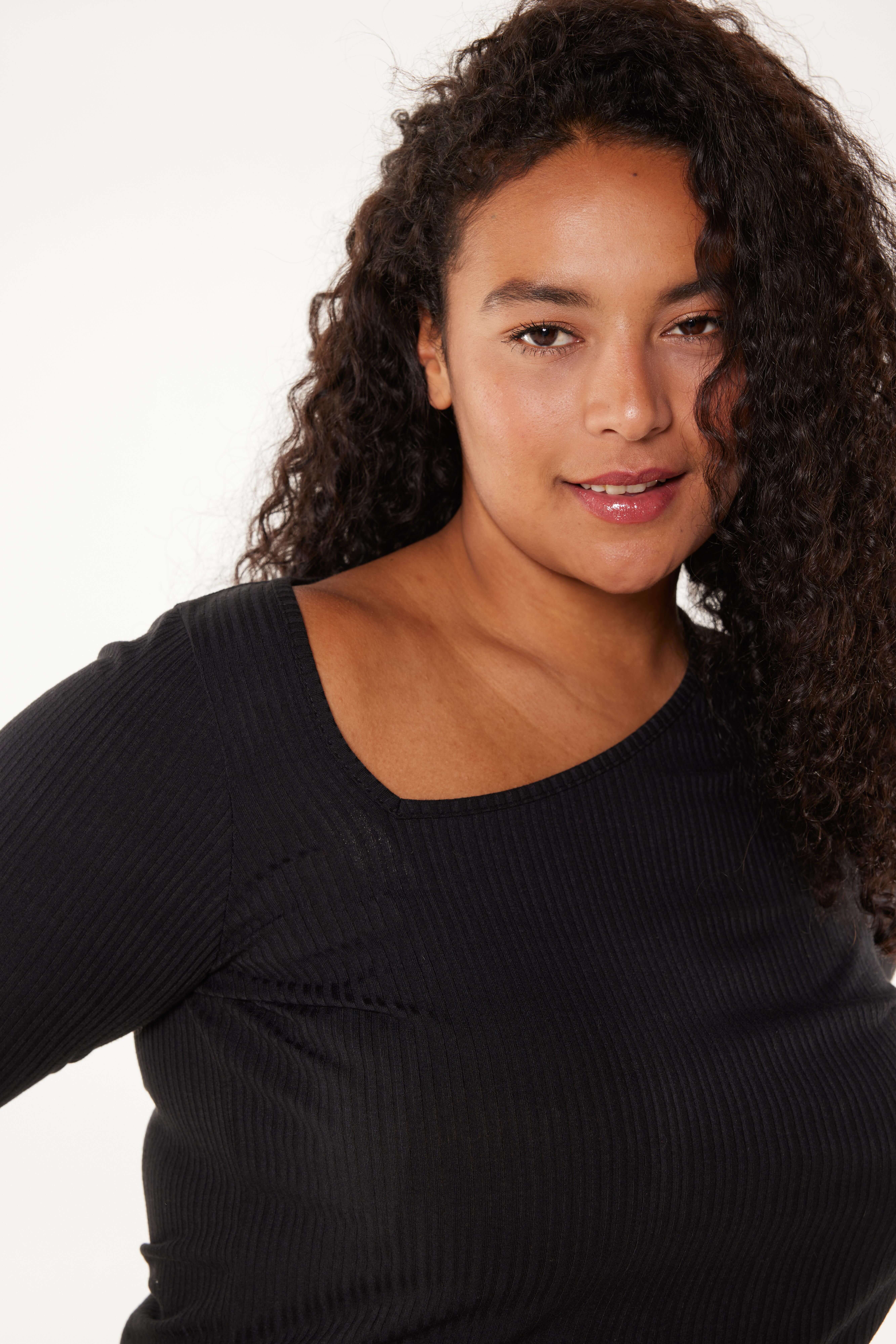 Asymmetrische rib top image number 4