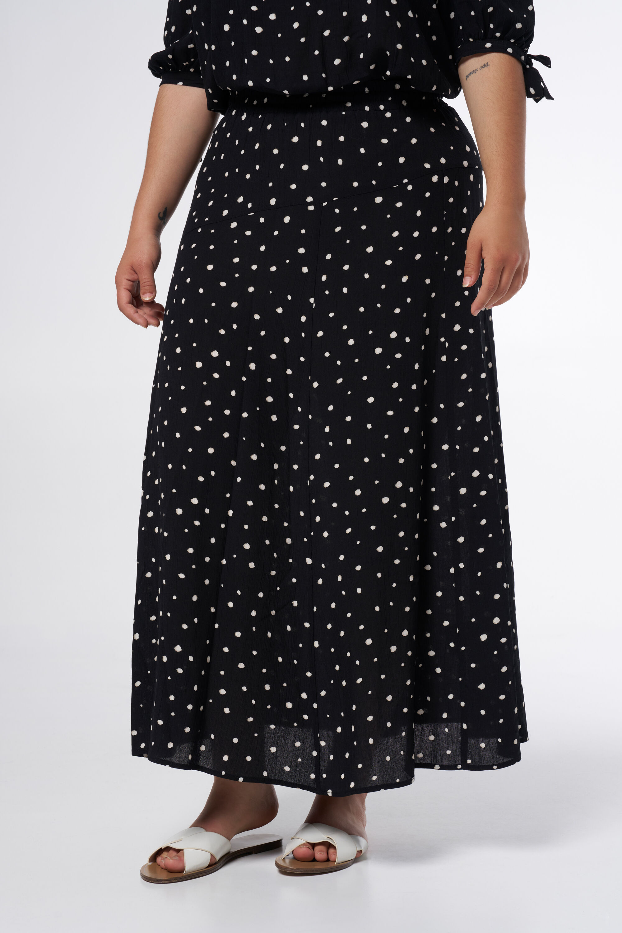 Midi rok met split image number 5