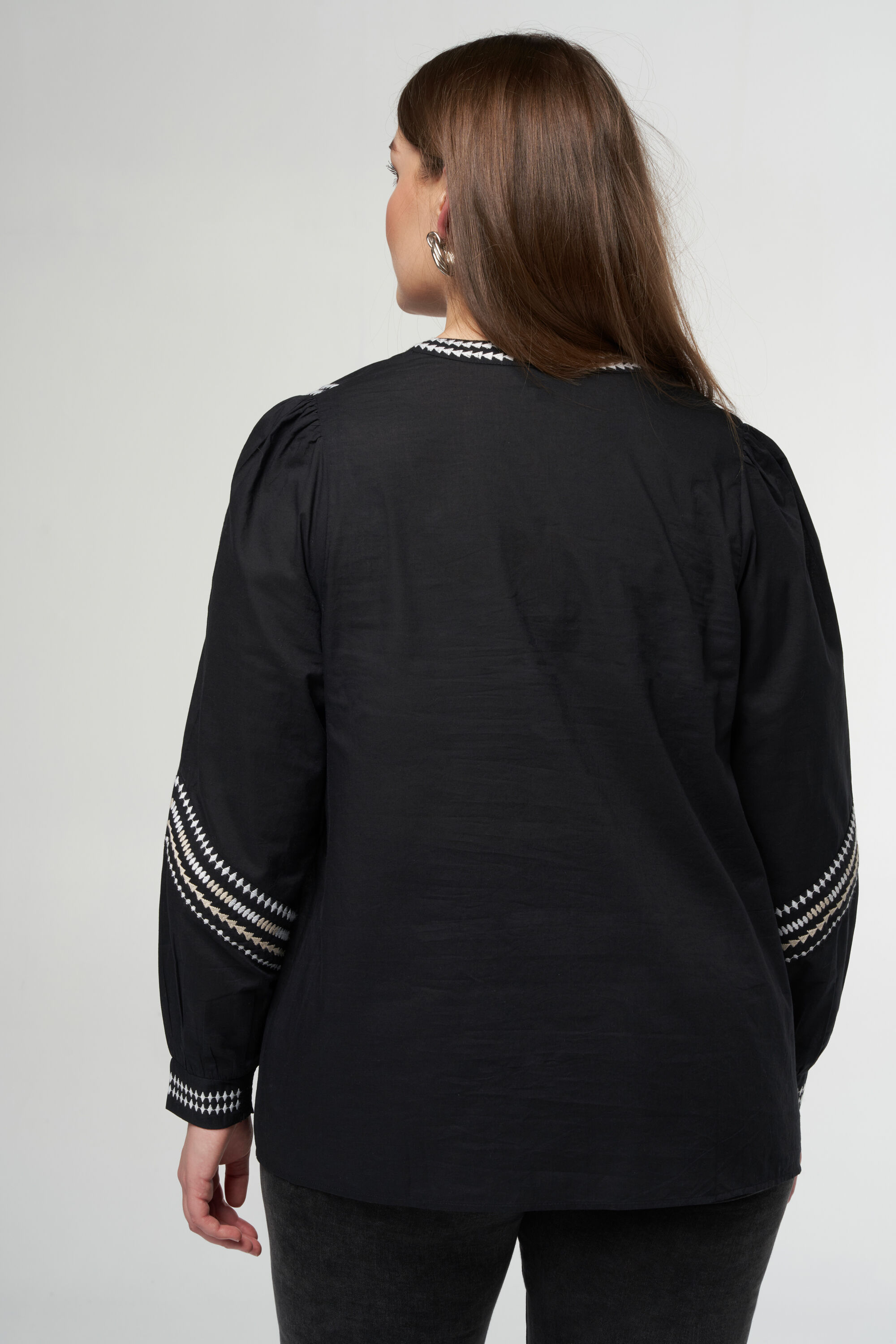 Blouse met borduursels image number 3