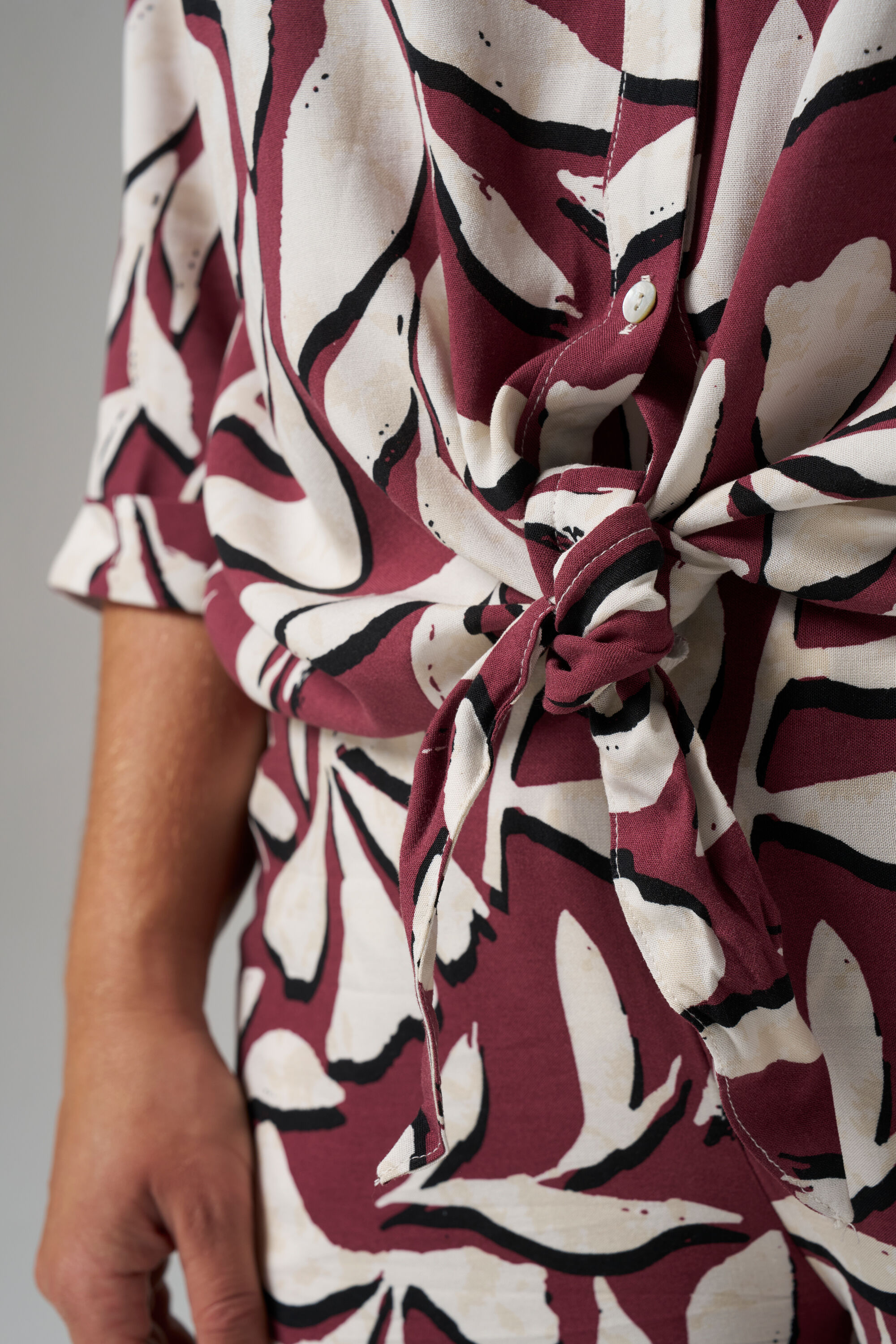 Blouse met strikdetail image number 4