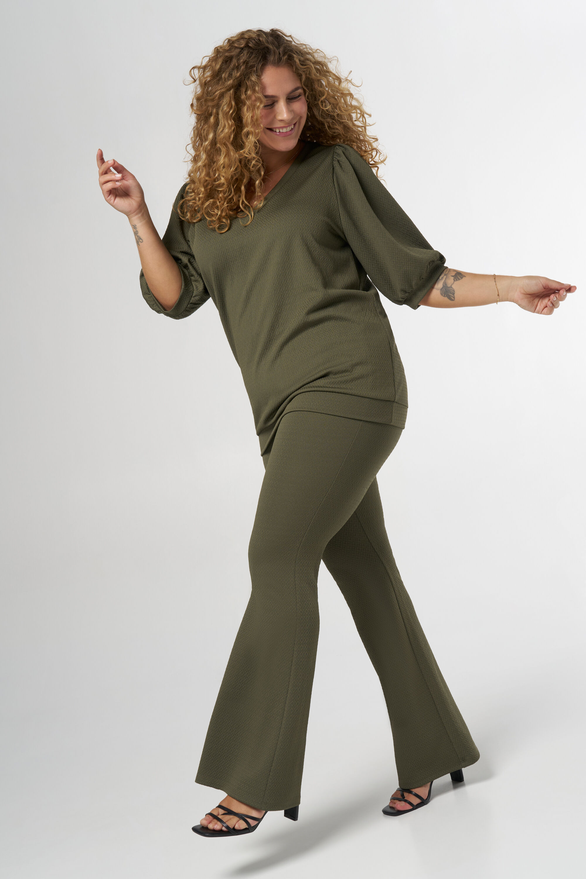 Top met structuur image number 5