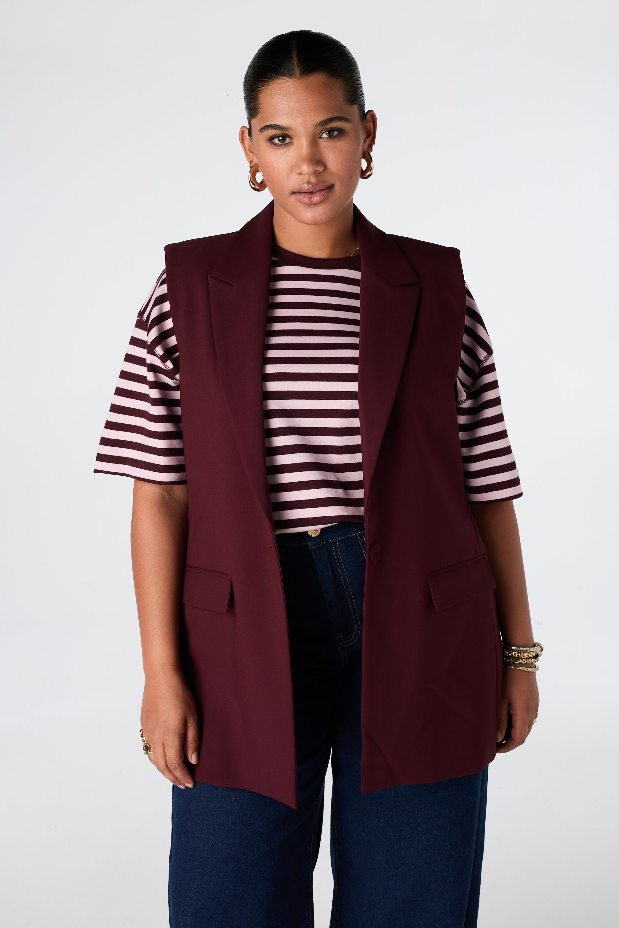 Lang gilet met knoopsluiting