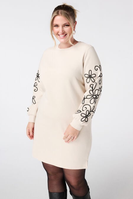 Sweater dress met broderie details Sweater dress met broderie details