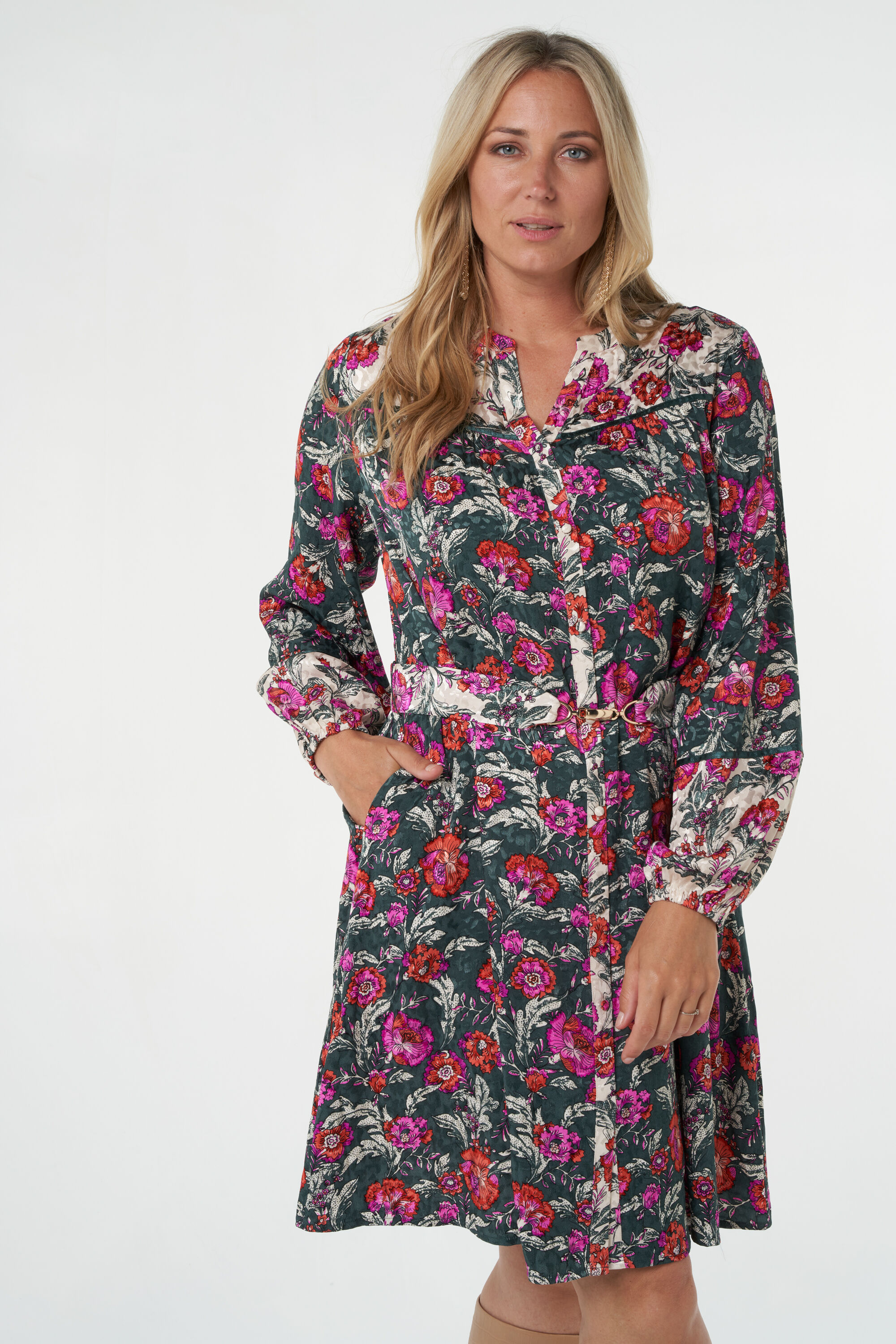 Jurk met bijpassende riem image number 6