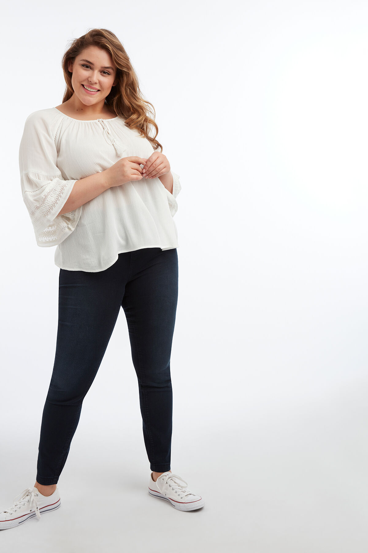 Blouse met trompetmouwen image number 3