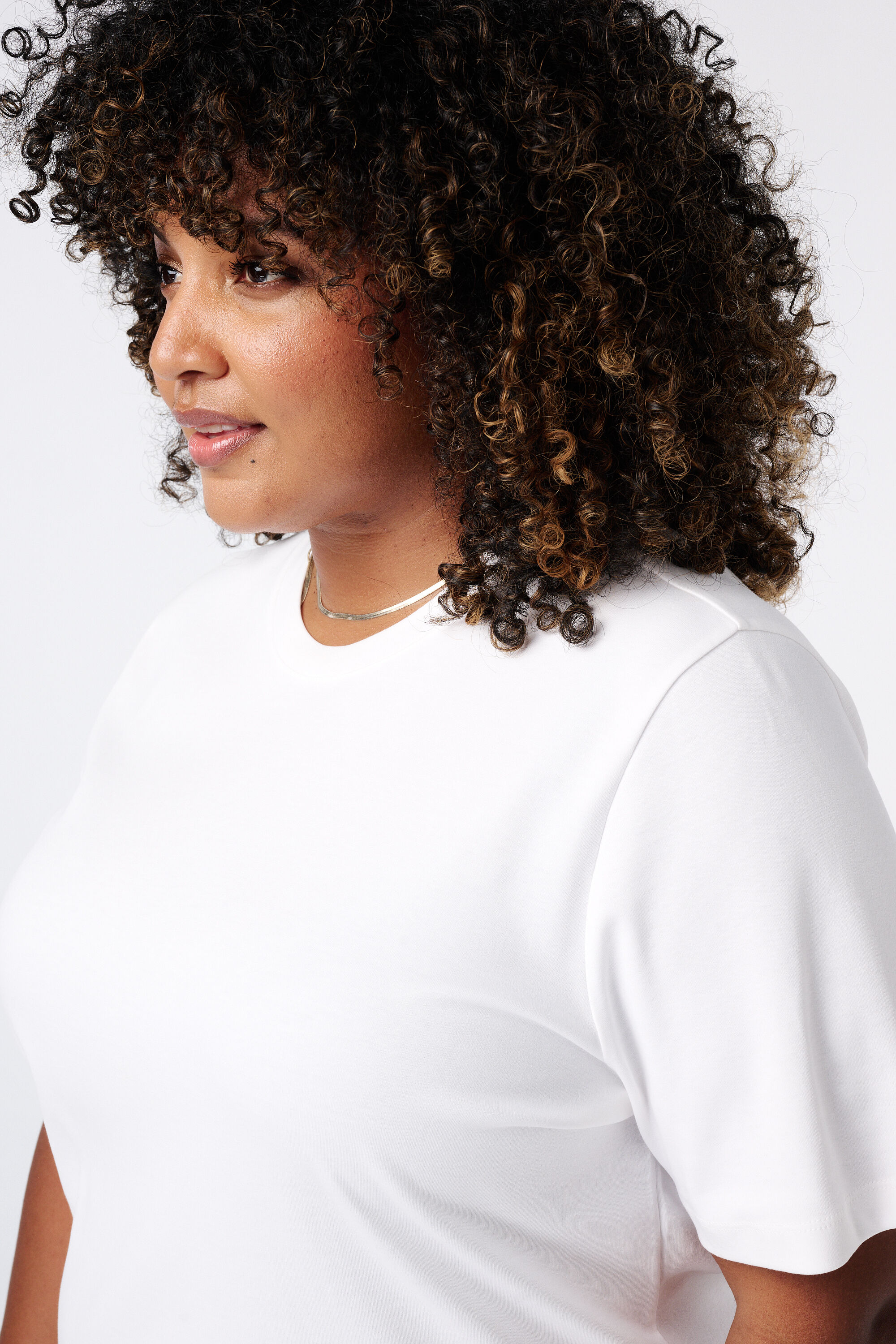 Basic t-shirt image number 4