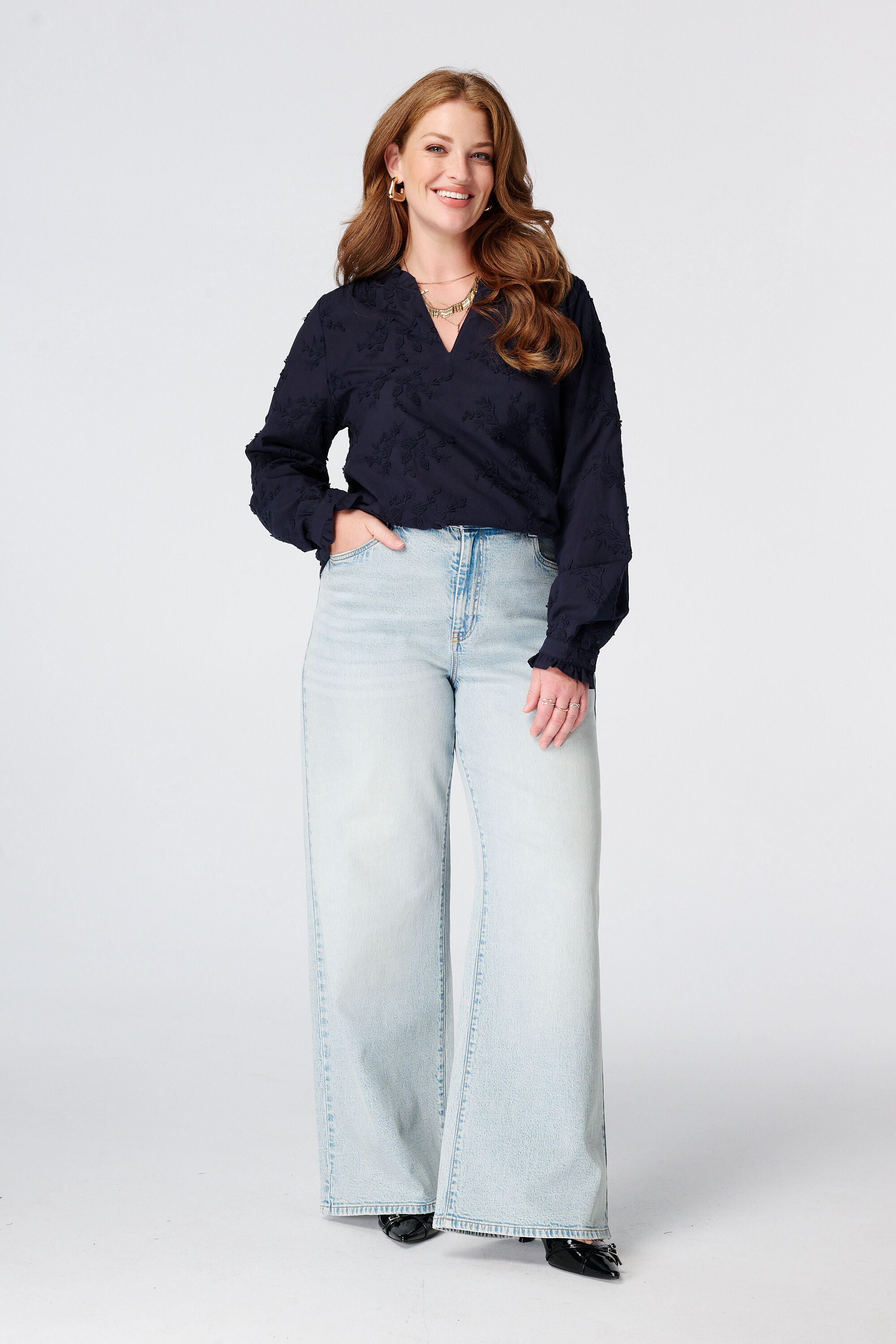 Blouse met borduursel image number 5