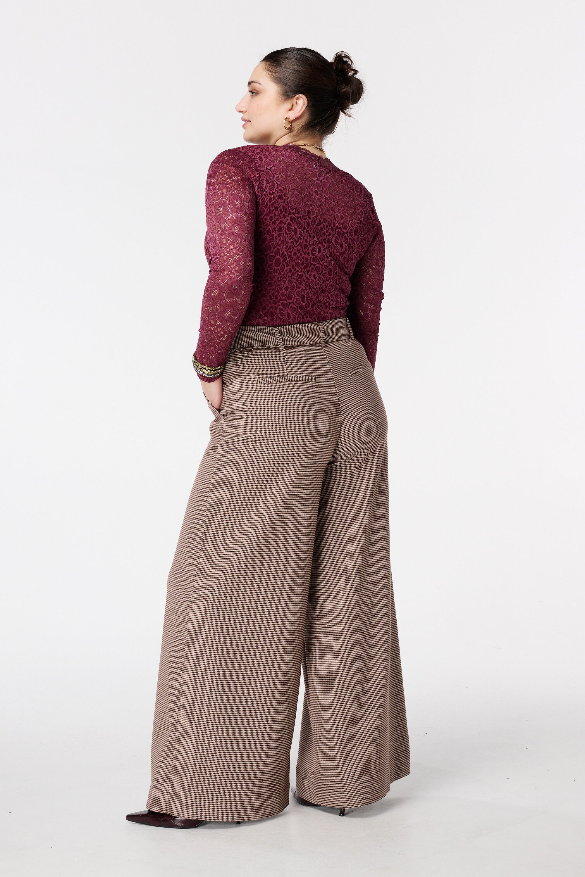 Wide leg broek met ceintuur image number 3