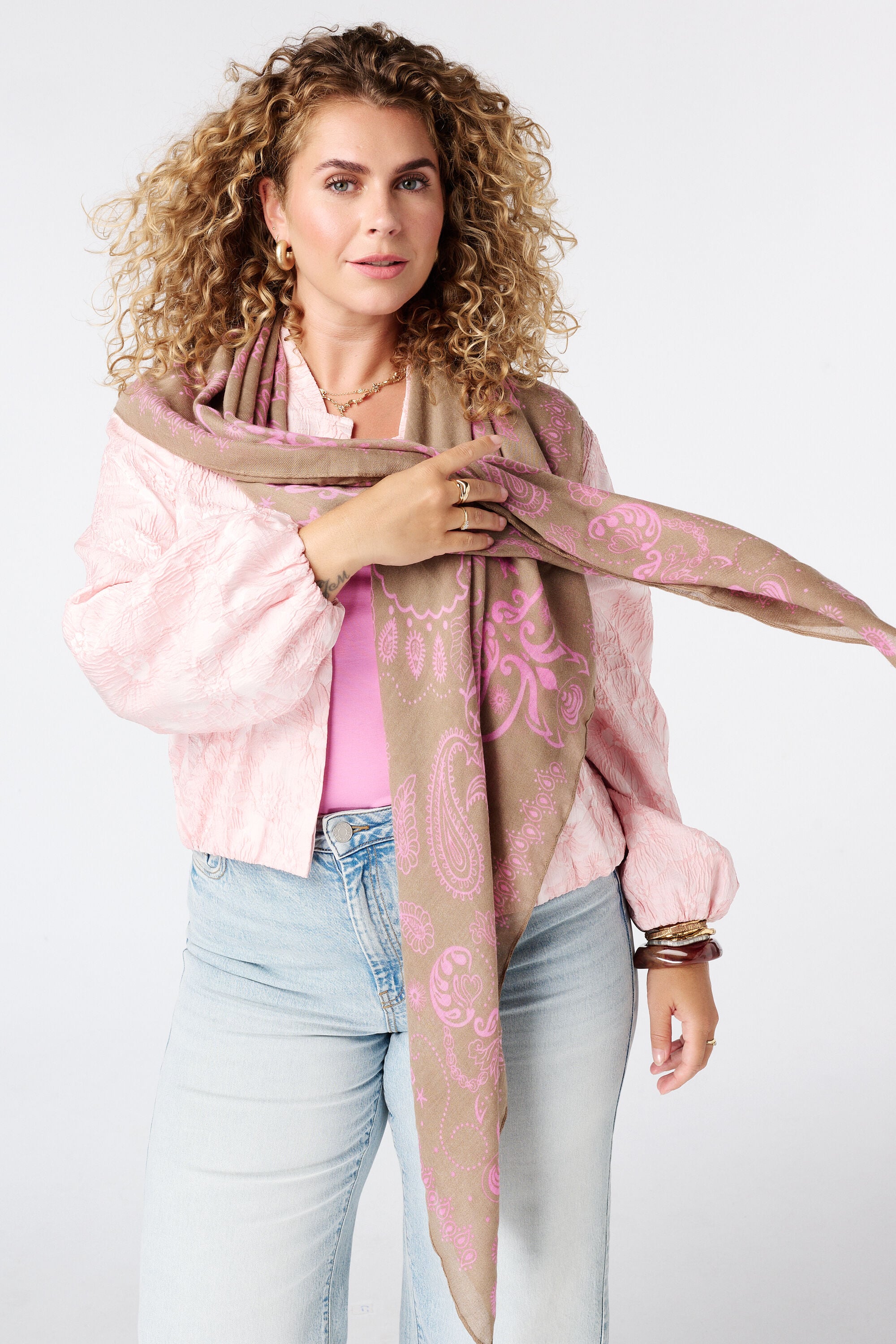 Sjaal met decoratieve print 