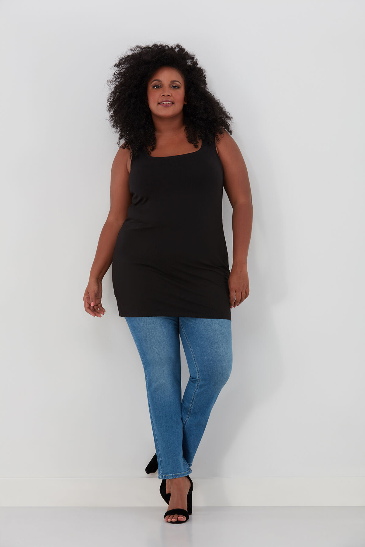 Straight leg jeans LILY image number 4