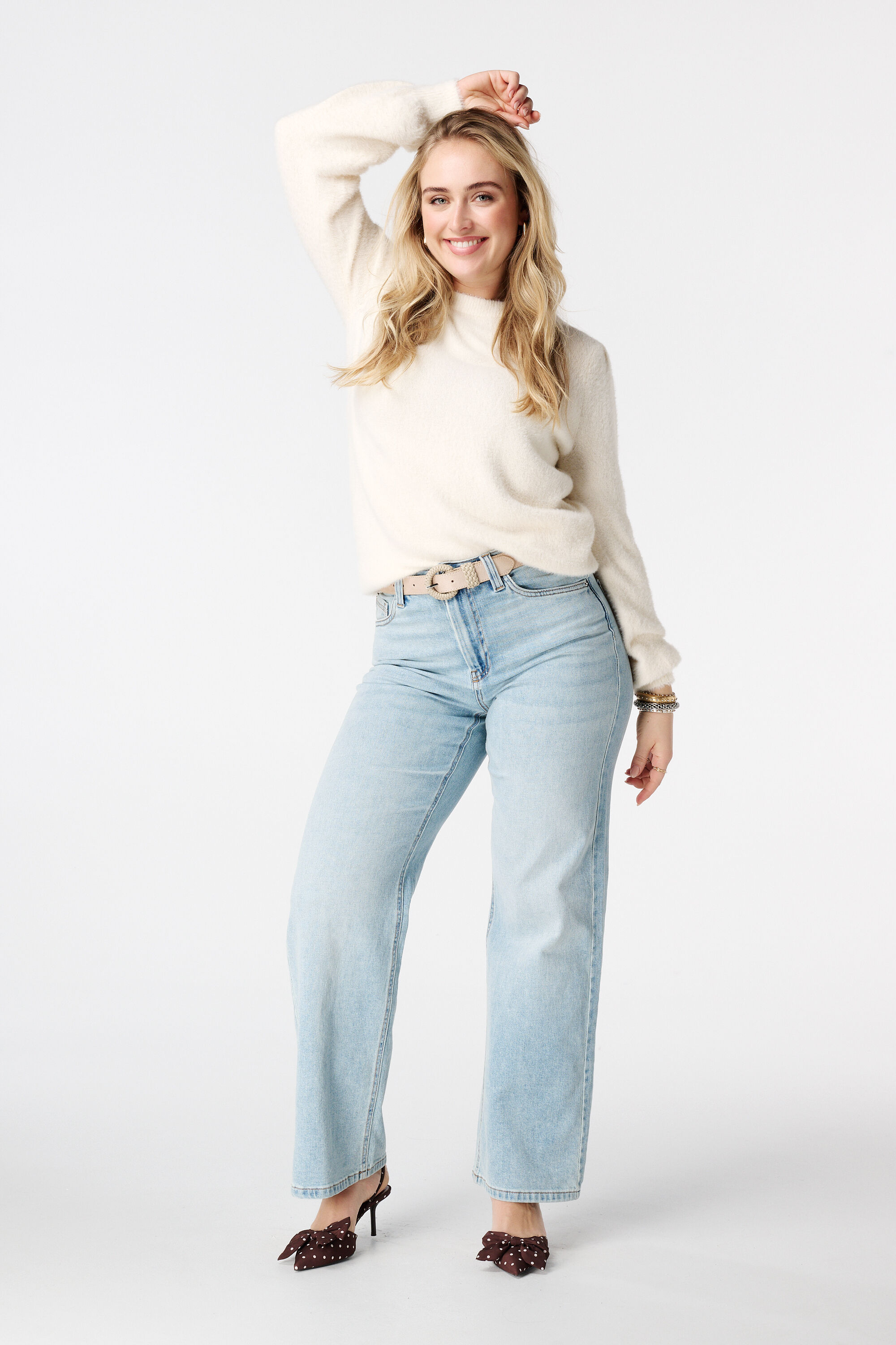 Gebreide trui van zachte garen image number 5