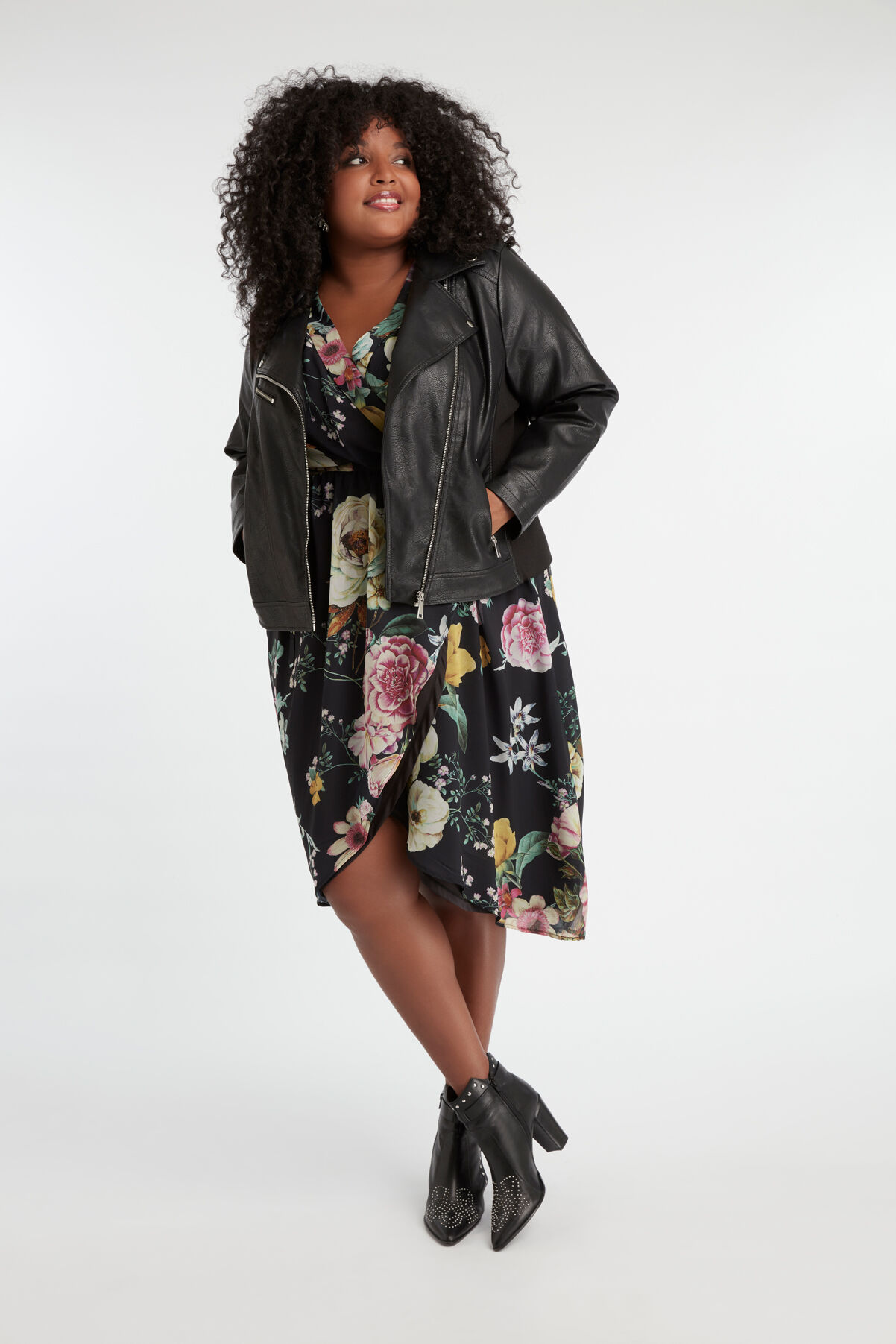 Wikkeljurk met bloemprint image number 7