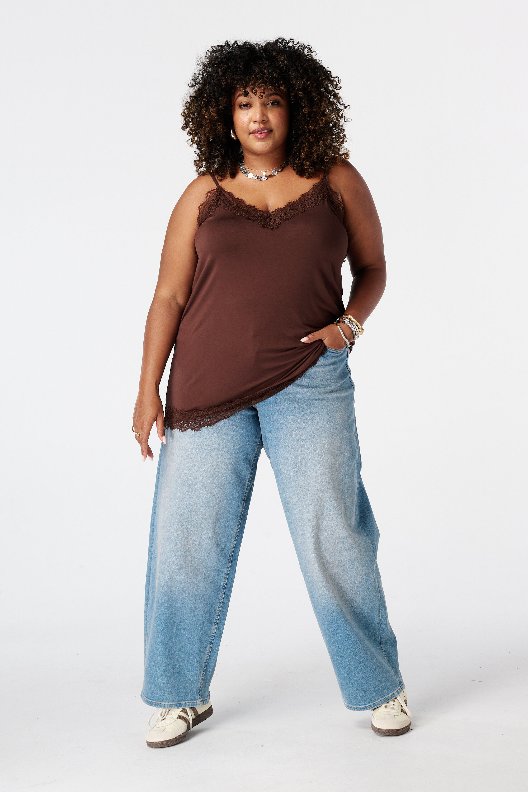 Wide leg jeans image number 6