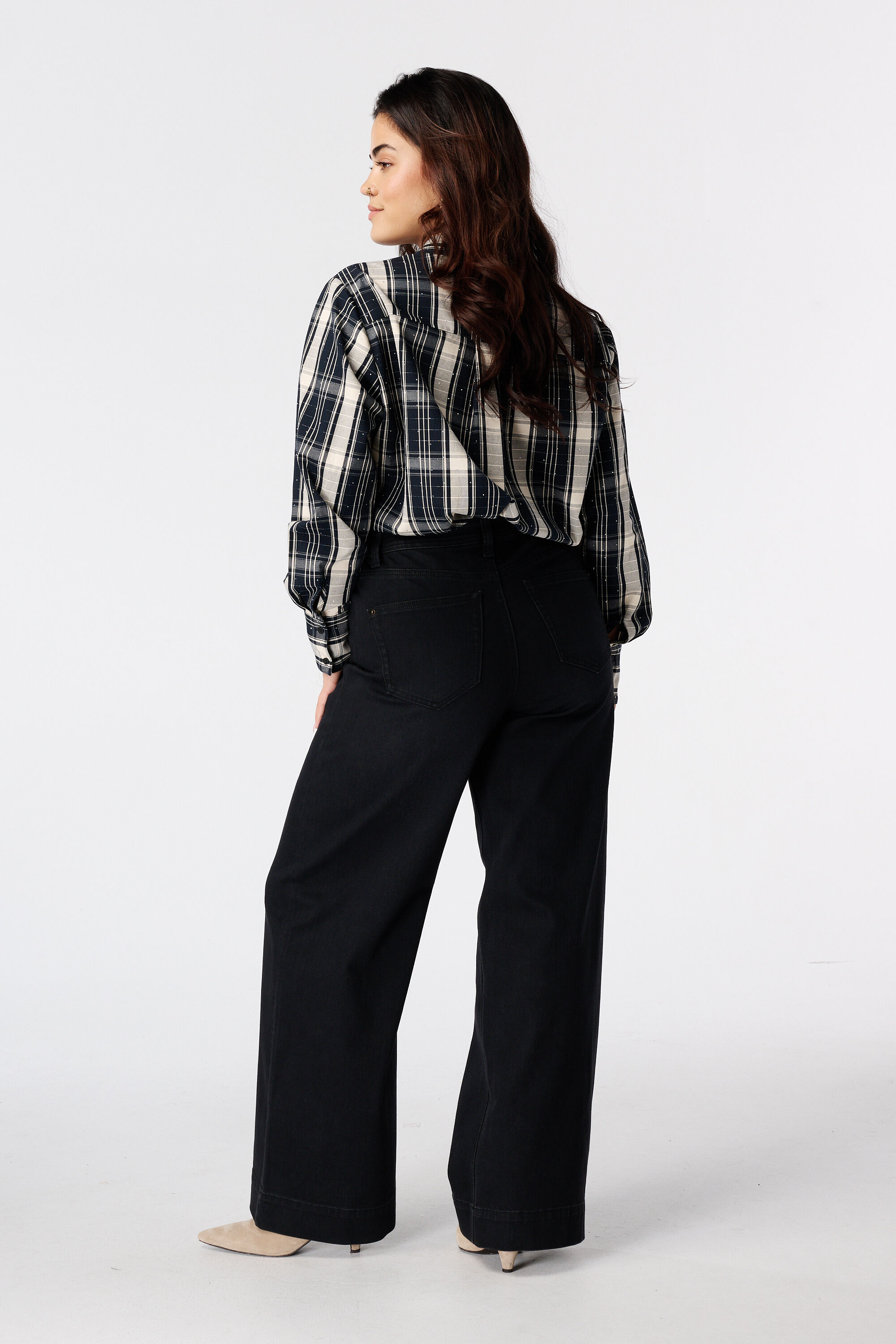 Wide leg jeans met voorzakken image number 3