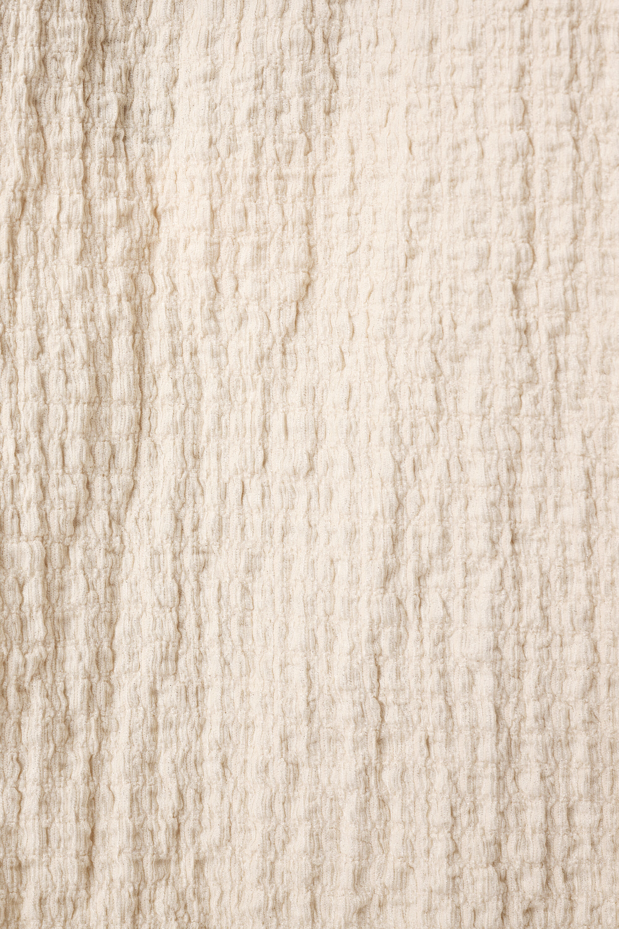 Top met structuur en kapmouwtje image number 4