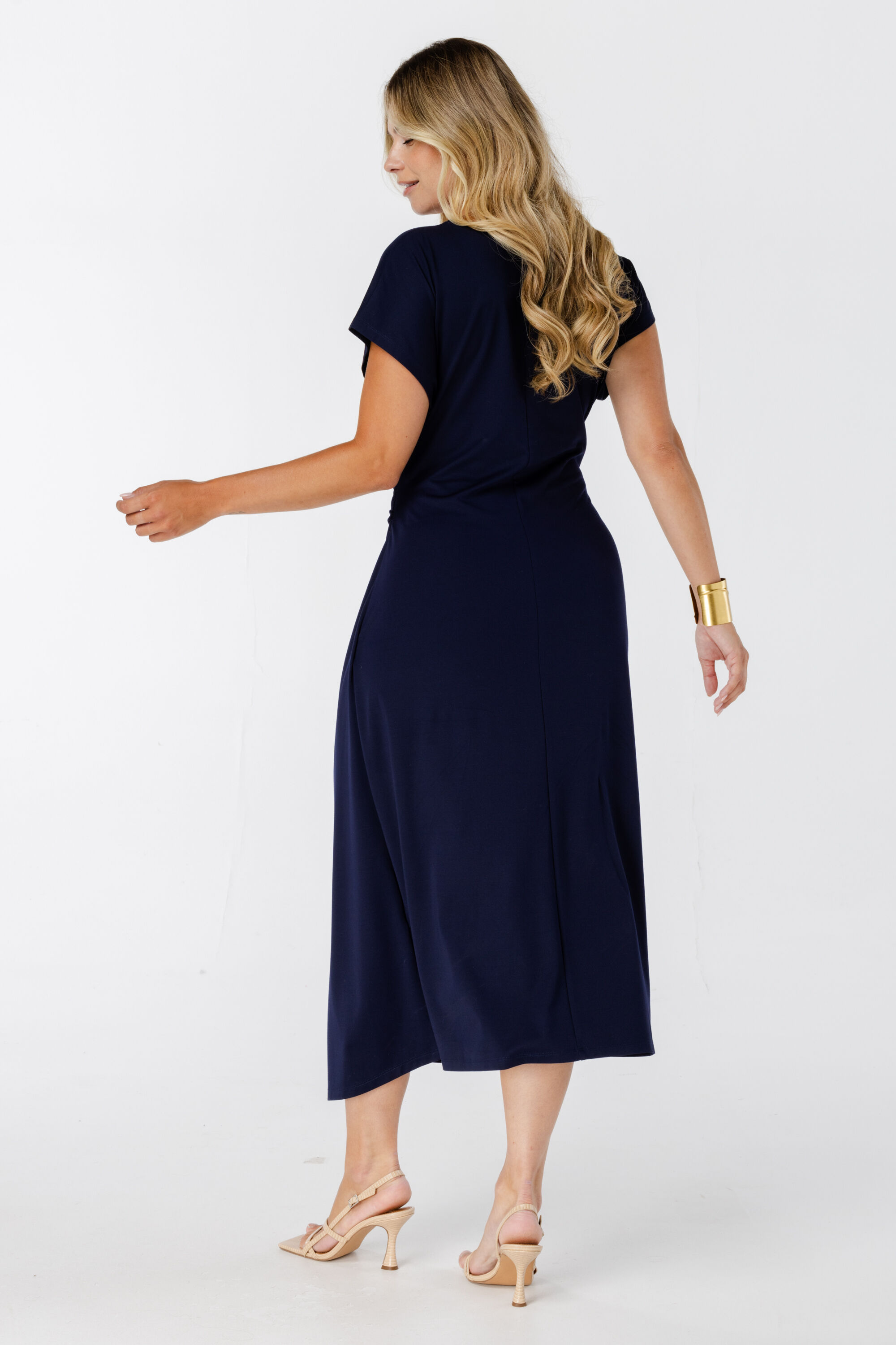 Wikkeljurk met gouden detail image number 3