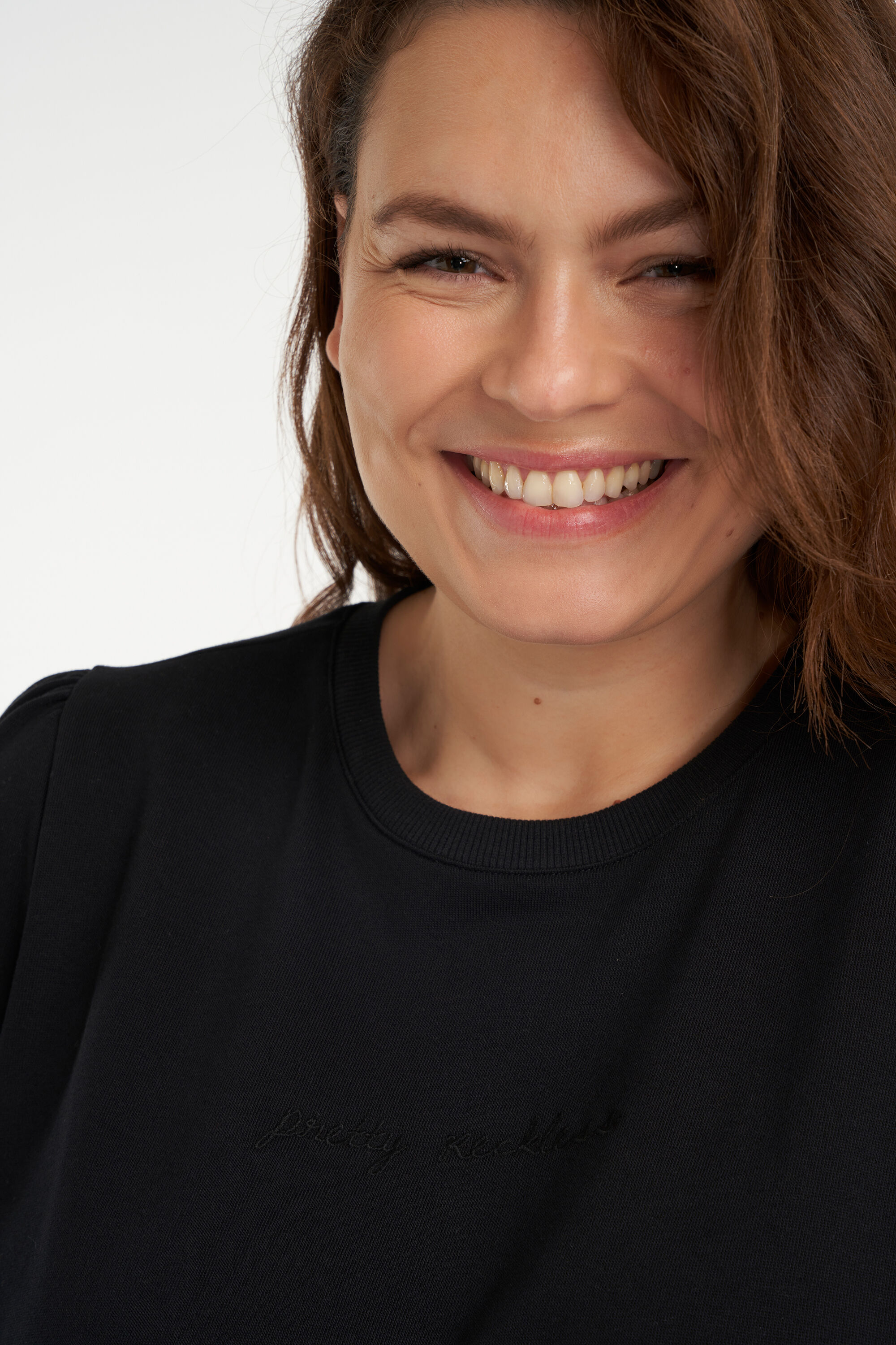 Sweater jurk met pofmouwen image number 6