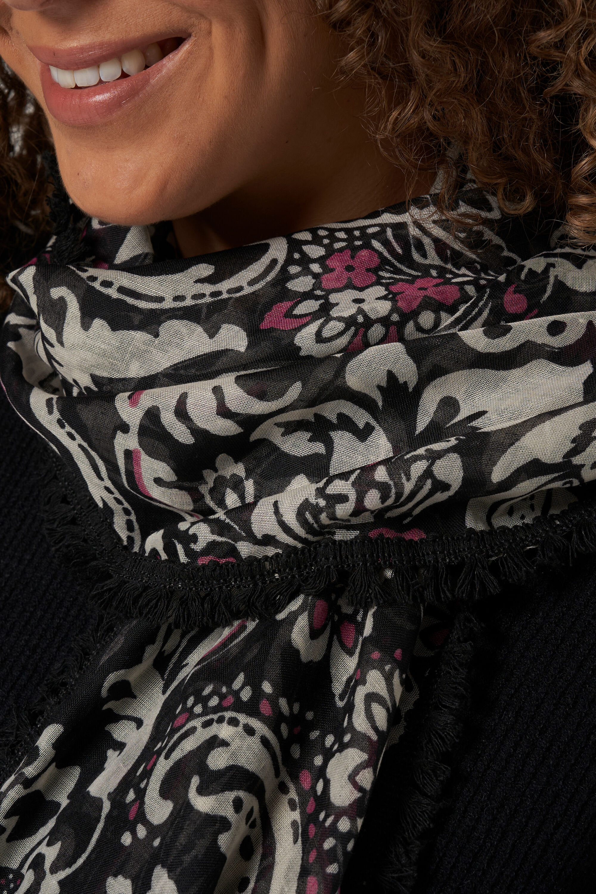 Sjaal met print image number 2