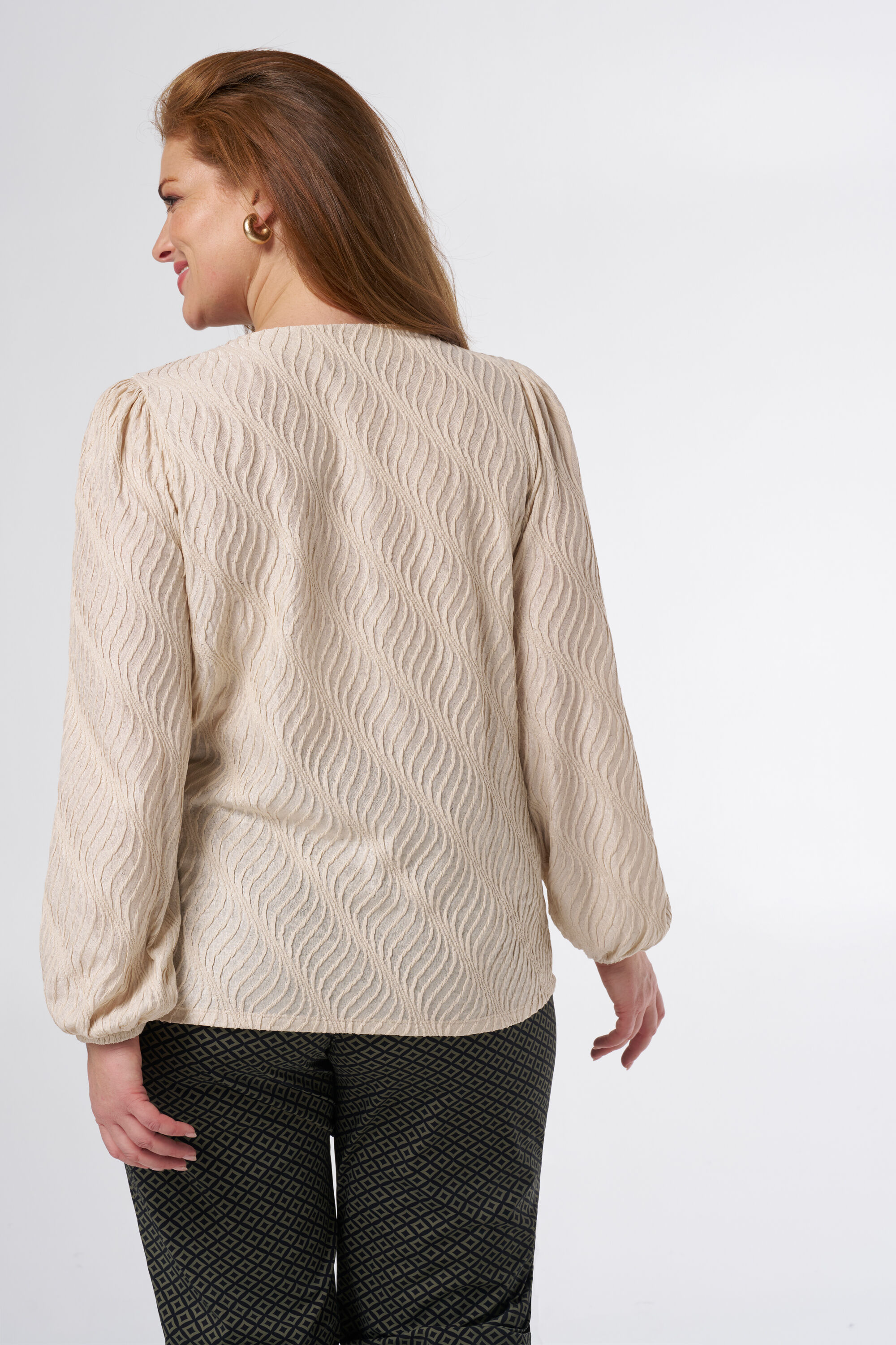 Top met keyhole image number 3