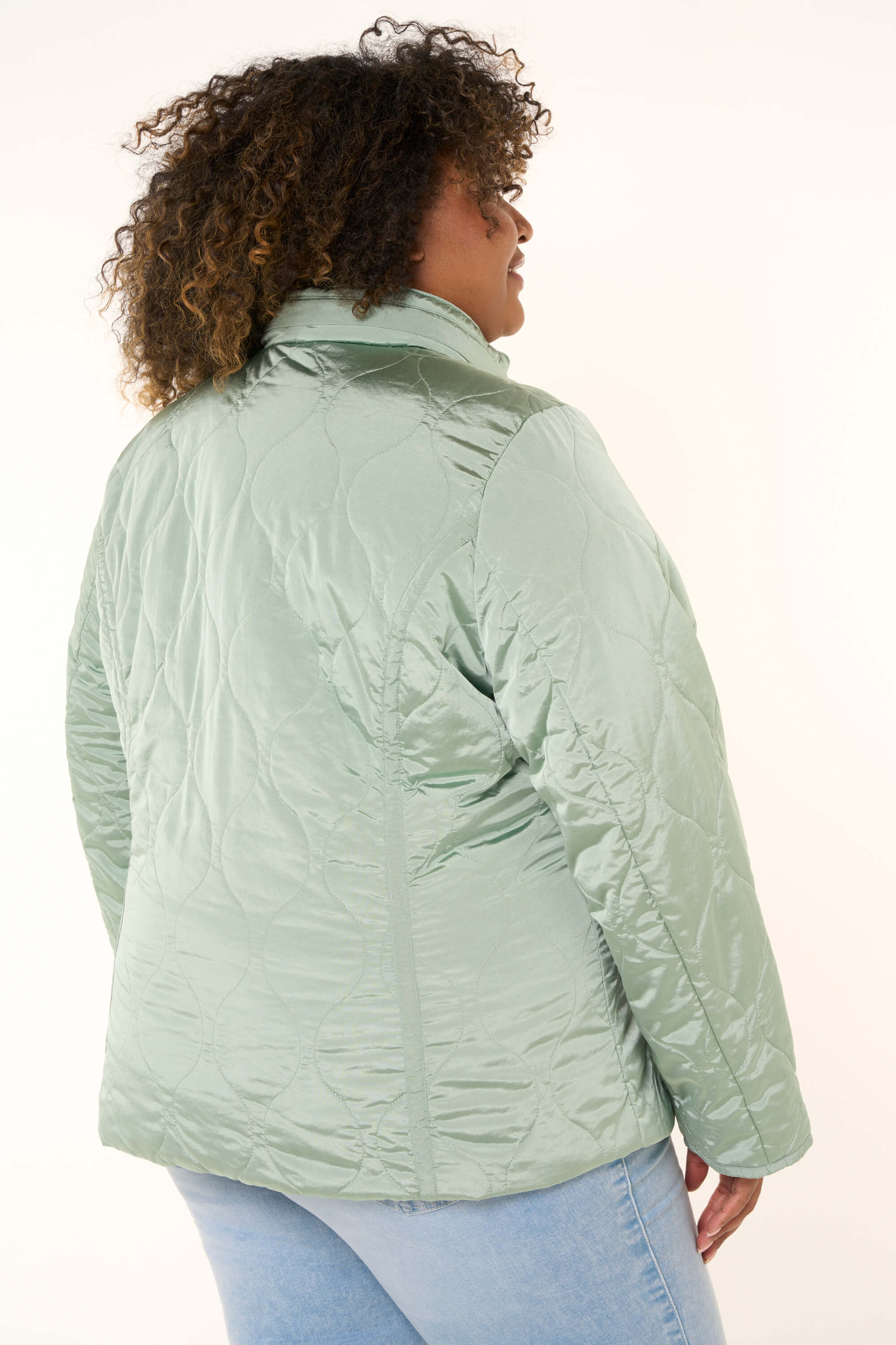 Tussenjas image number 3