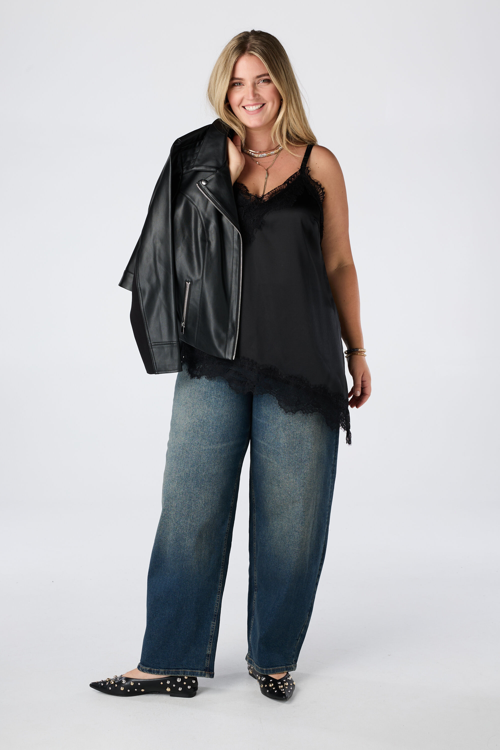 A-symmetrische blouse met kant image number 3