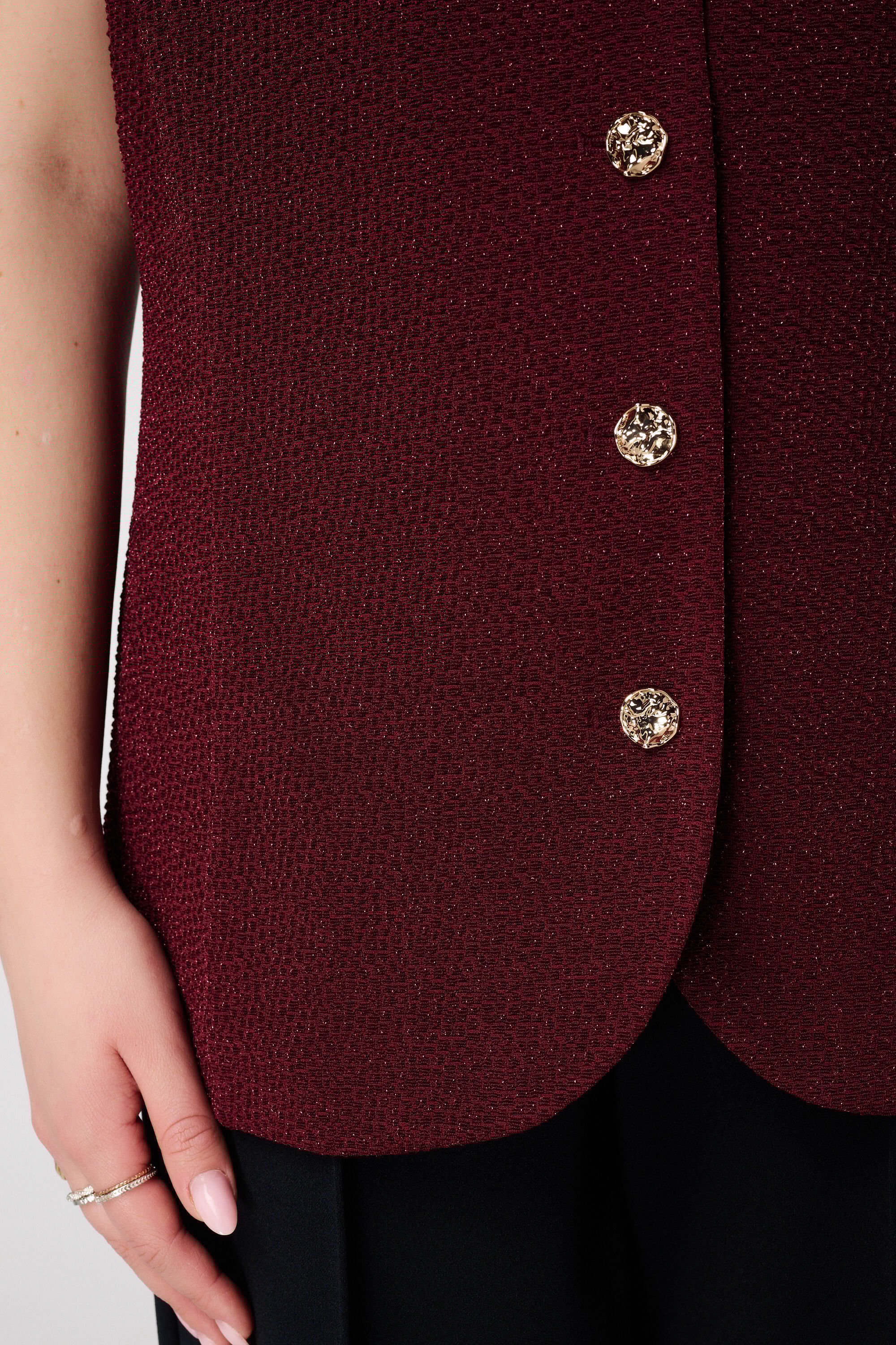 Gilet met knopen en lurex image number 6